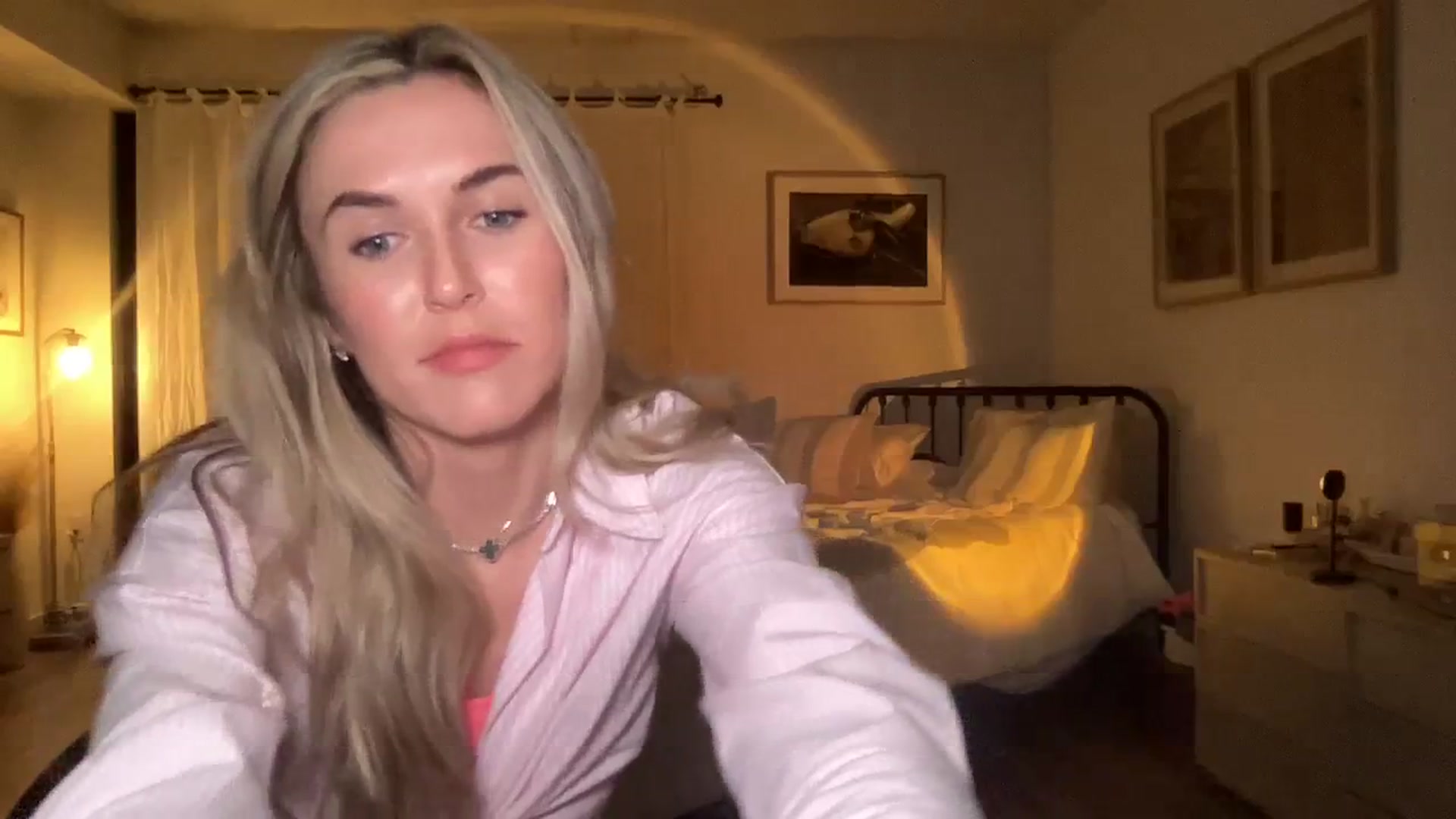 Gallery image thumbnail from cutiepiekayla's myfreecams stream on, 01/10/2024, 07:58 image 19 of 20