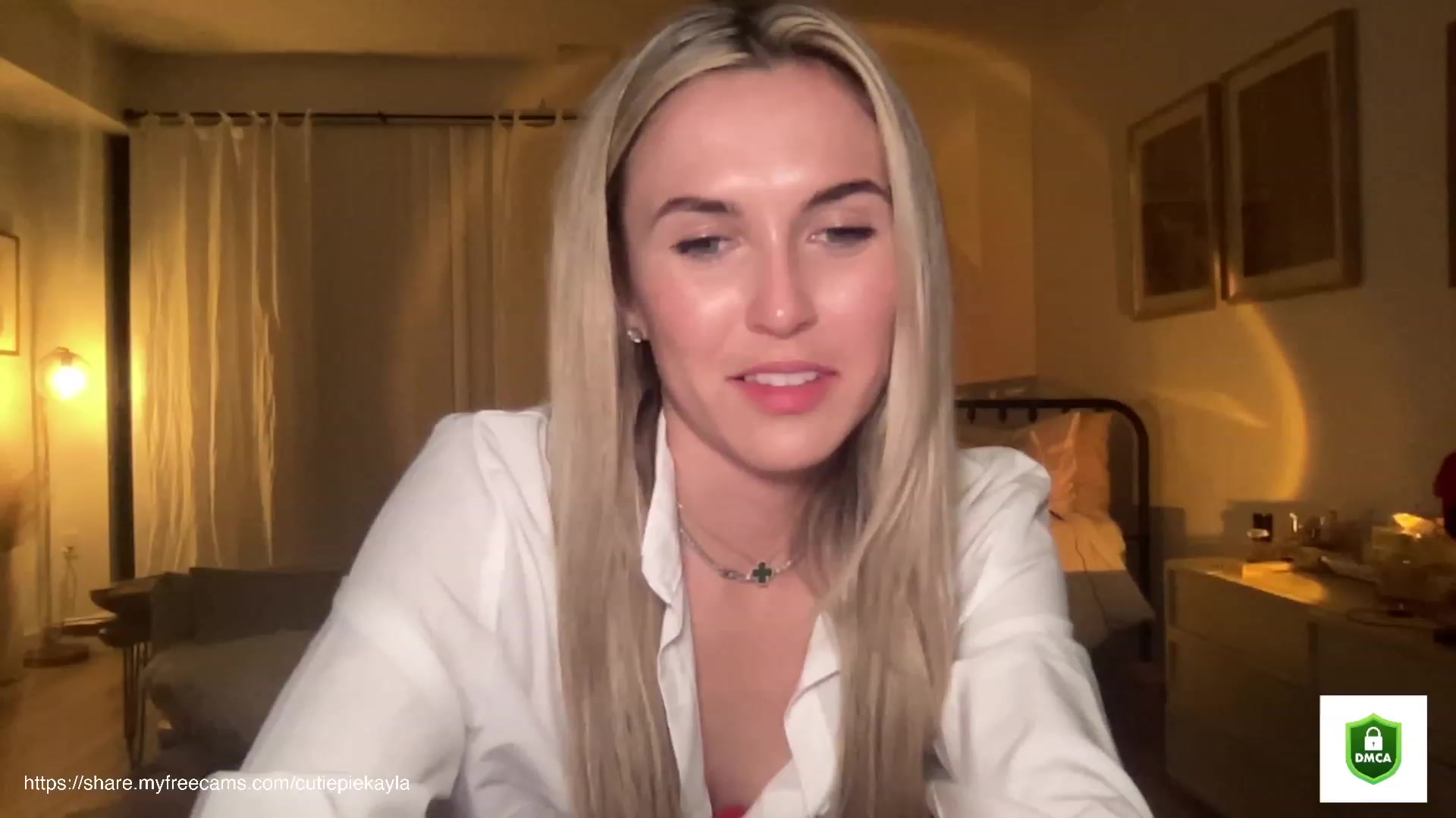 Gallery image thumbnail from cutiepiekayla's myfreecams stream on, 01/14/2024, 03:01 image 9 of 20