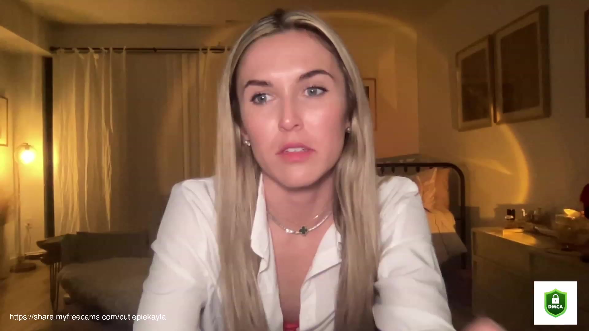 Gallery image thumbnail from cutiepiekayla's myfreecams stream on, 01/14/2024, 03:01 image 8 of 20