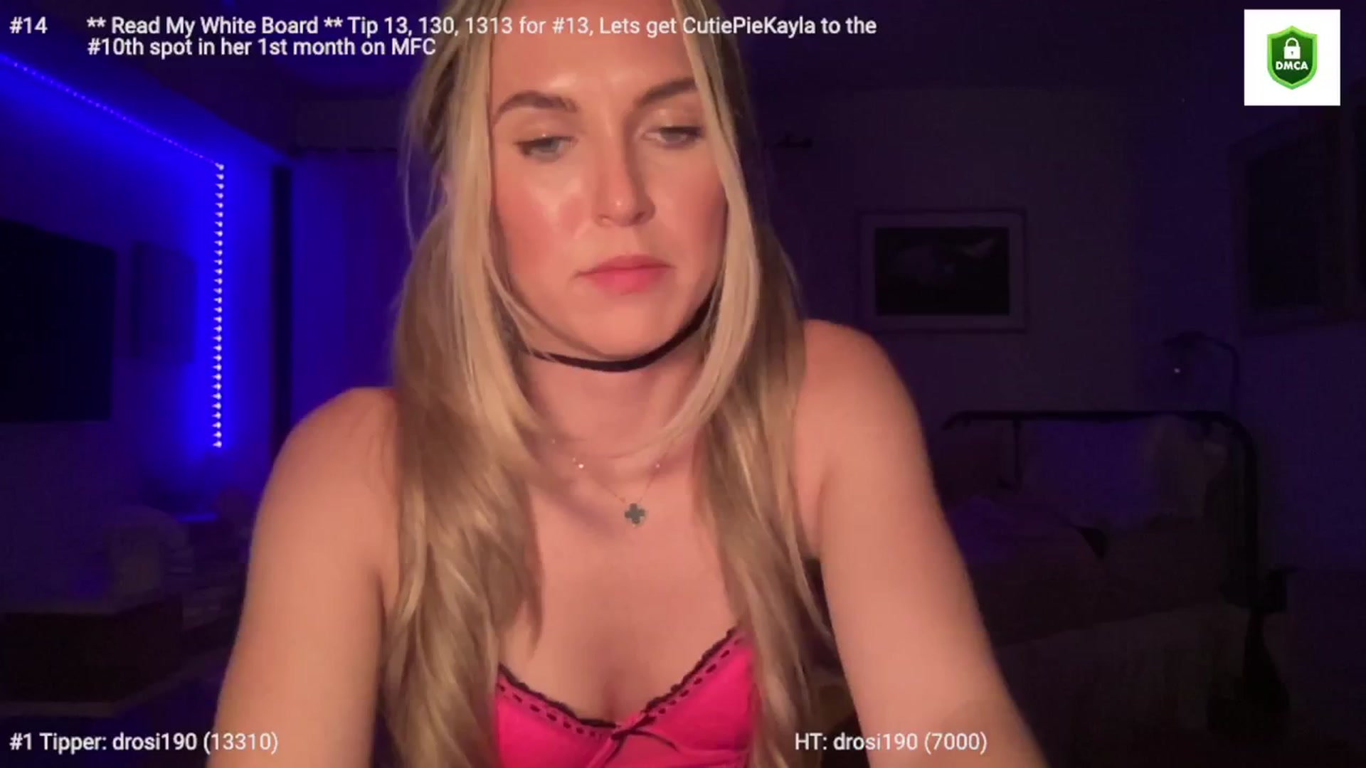 Gallery image thumbnail from cutiepiekayla's myfreecams stream on, 01/19/2024, 05:48 image 18 of 20
