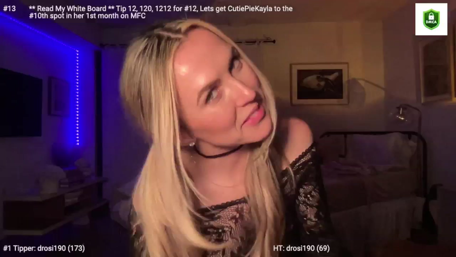 Gallery image thumbnail from cutiepiekayla's myfreecams stream on, 01/19/2024, 09:11 image 7 of 20