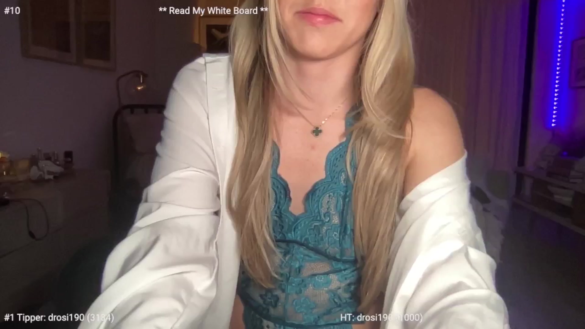 Gallery image thumbnail from cutiepiekayla's myfreecams stream on, 01/24/2024, 05:07 image 2 of 20