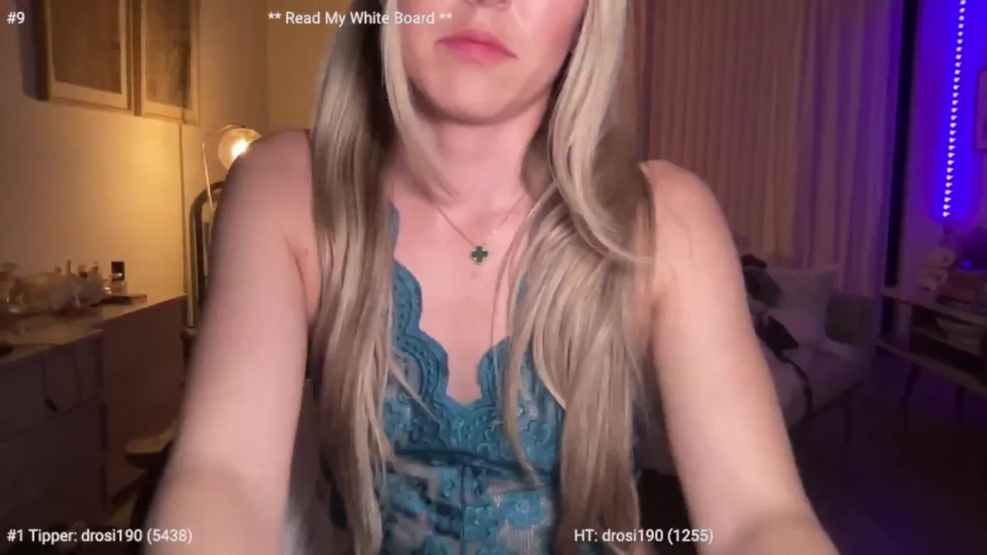 Gallery image thumbnail from cutiepiekayla's myfreecams stream on, 01/24/2024, 05:07 image 13 of 20