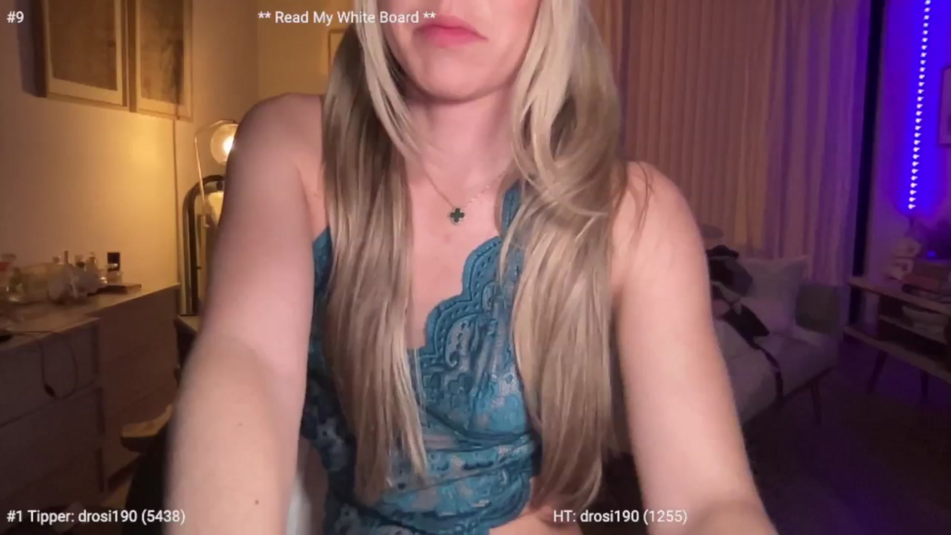 Gallery image thumbnail from cutiepiekayla's myfreecams stream on, 01/24/2024, 05:07 image 11 of 20