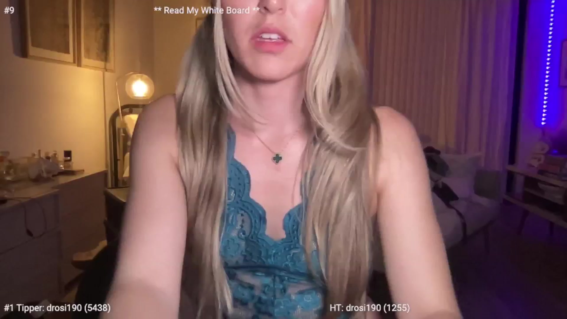 Gallery image thumbnail from cutiepiekayla's myfreecams stream on, 01/24/2024, 05:07 image 14 of 20