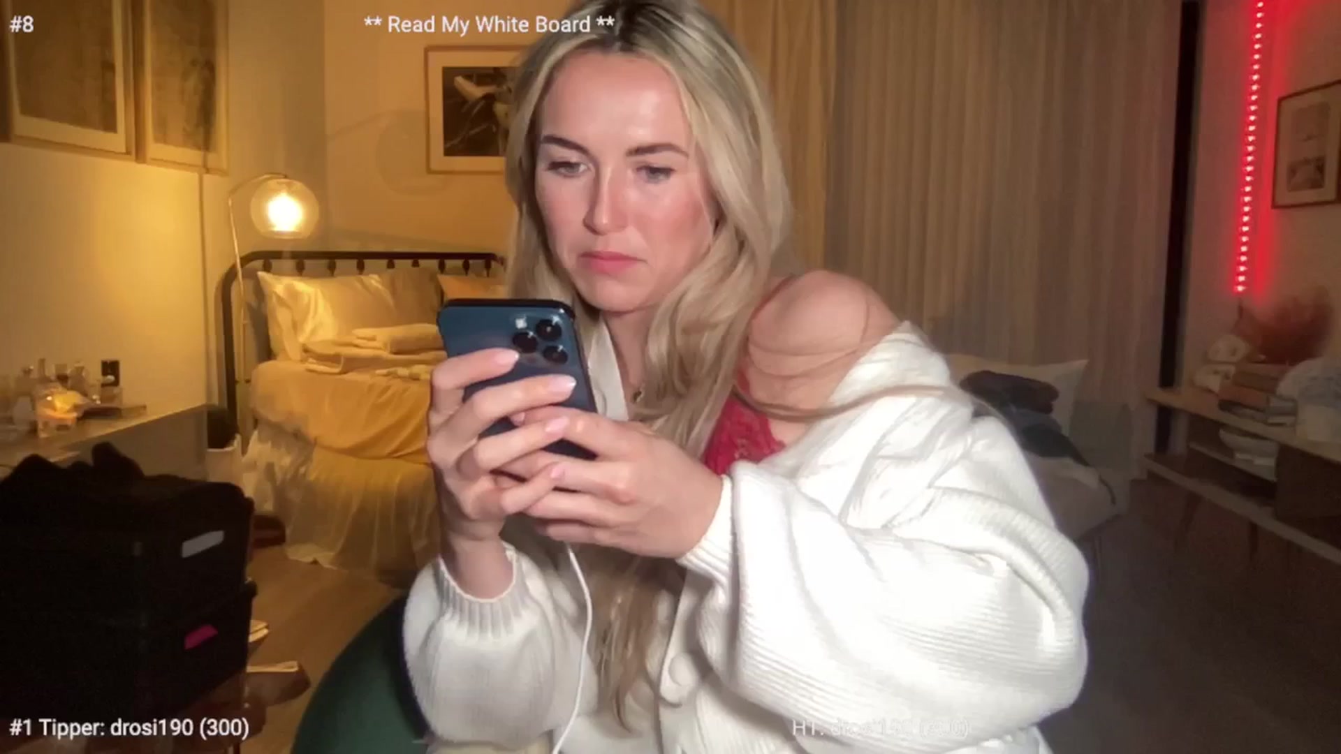 Gallery image thumbnail from cutiepiekayla's myfreecams stream on, 01/25/2024, 02:20 image 19 of 20