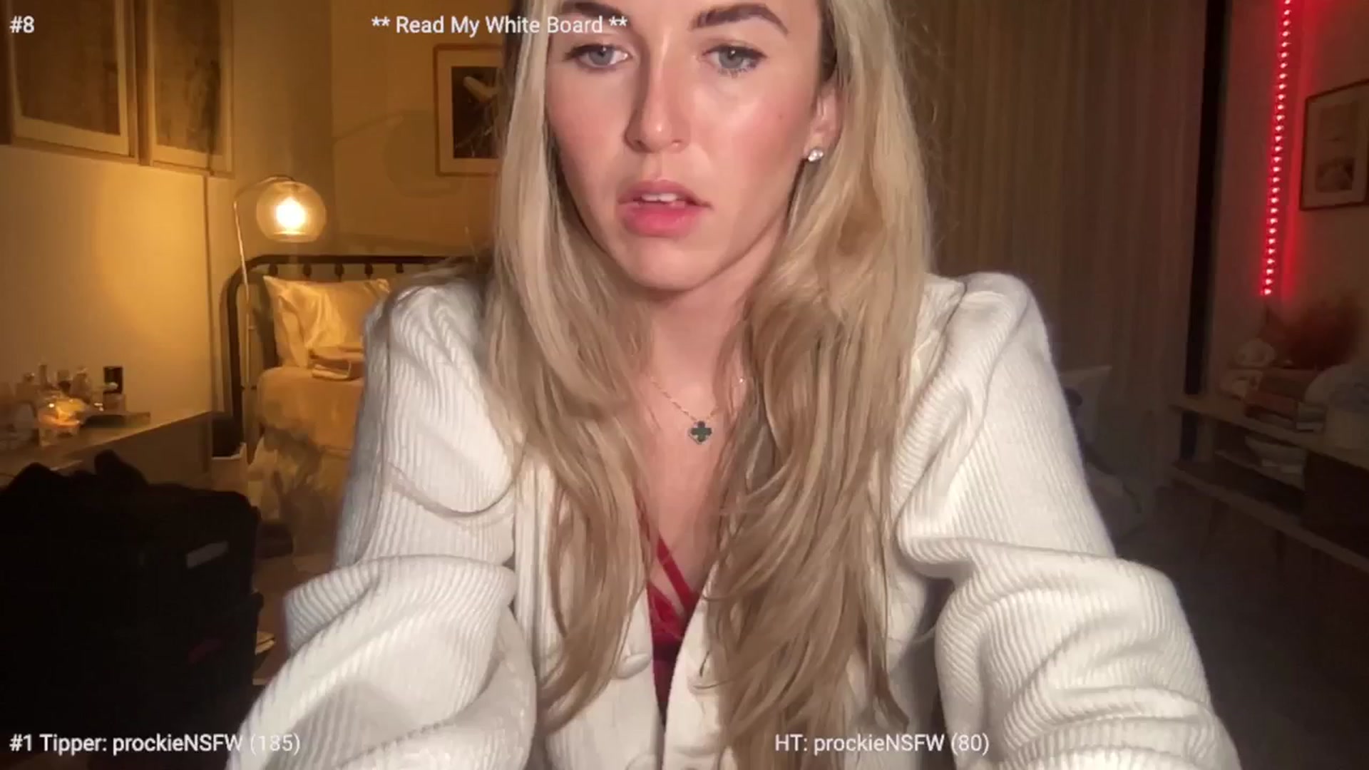 Gallery image thumbnail from cutiepiekayla's myfreecams stream on, 01/25/2024, 02:20 image 2 of 20