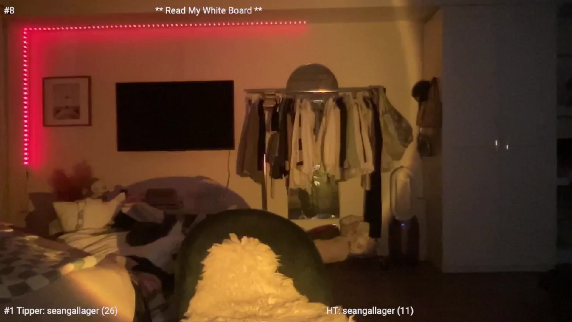 Gallery image thumbnail from cutiepiekayla's myfreecams stream on, 01/25/2024, 12:05 image 18 of 20