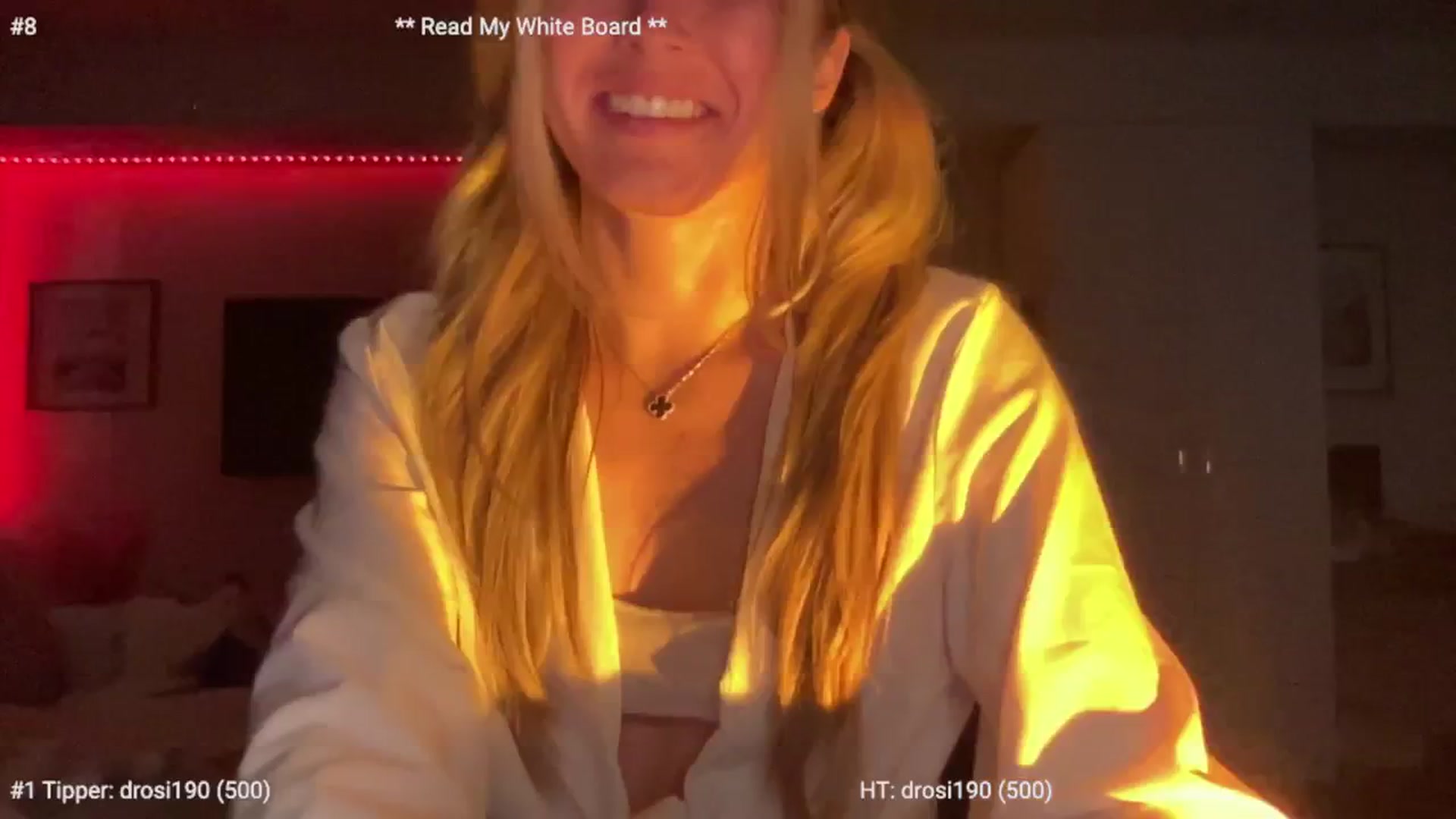 Gallery image thumbnail from cutiepiekayla's myfreecams stream on, 01/25/2024, 13:49 image 16 of 20