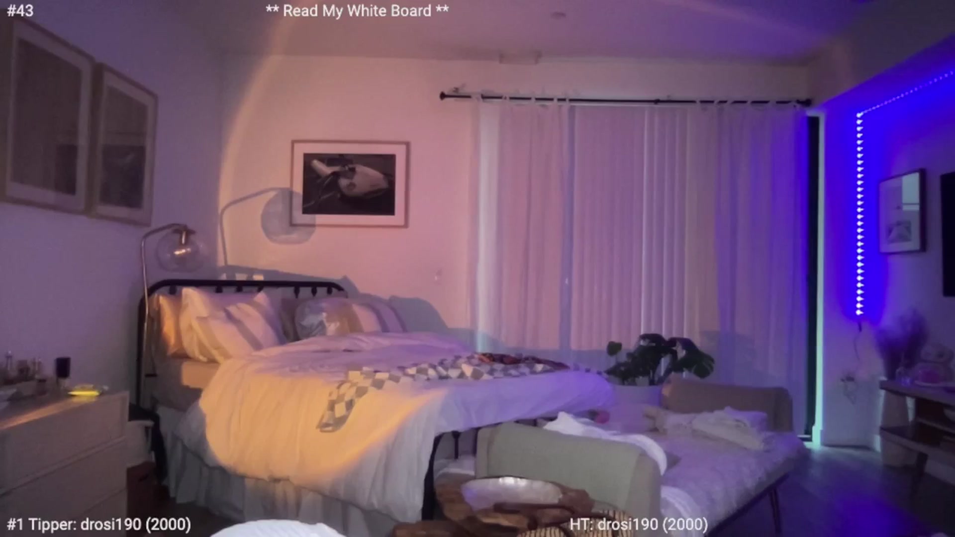 Gallery image thumbnail from cutiepiekayla's myfreecams stream on, 02/20/2024, 24:01 image 7 of 20