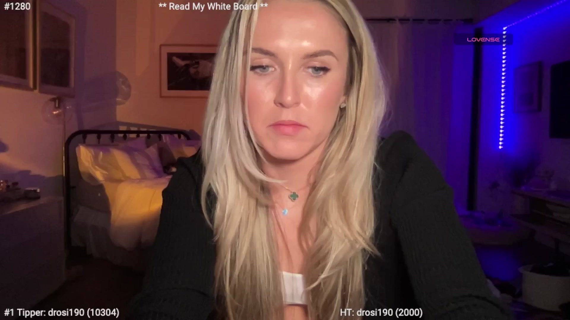 Gallery image thumbnail from cutiepiekayla's myfreecams stream on, 03/19/2024, 03:50 image 19 of 20