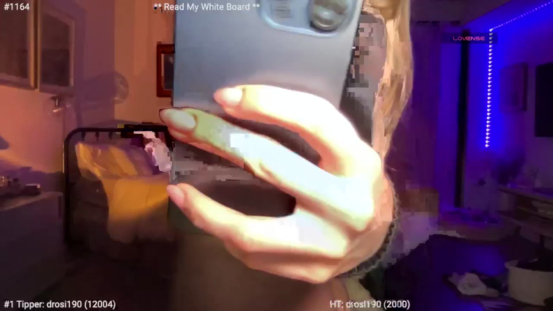 Gallery image thumbnail from cutiepiekayla's myfreecams stream on, 03/19/2024, 05:59 image 1 of 20