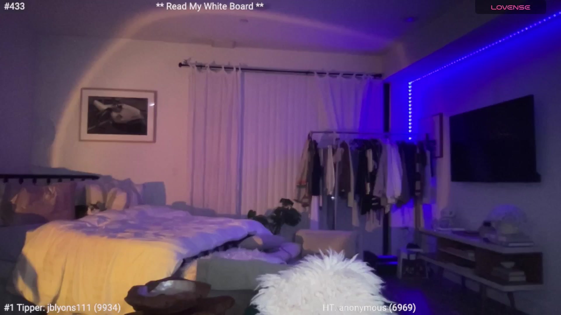 Gallery image thumbnail from cutiepiekayla's myfreecams stream on, 04/23/2024, 04:03 image 5 of 20