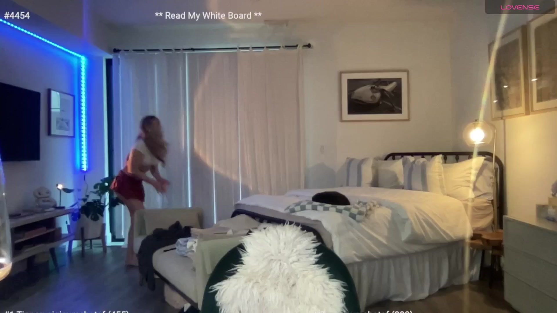 Gallery image thumbnail from cutiepiekayla's myfreecams stream on, 05/04/2024, 21:19 image 11 of 20