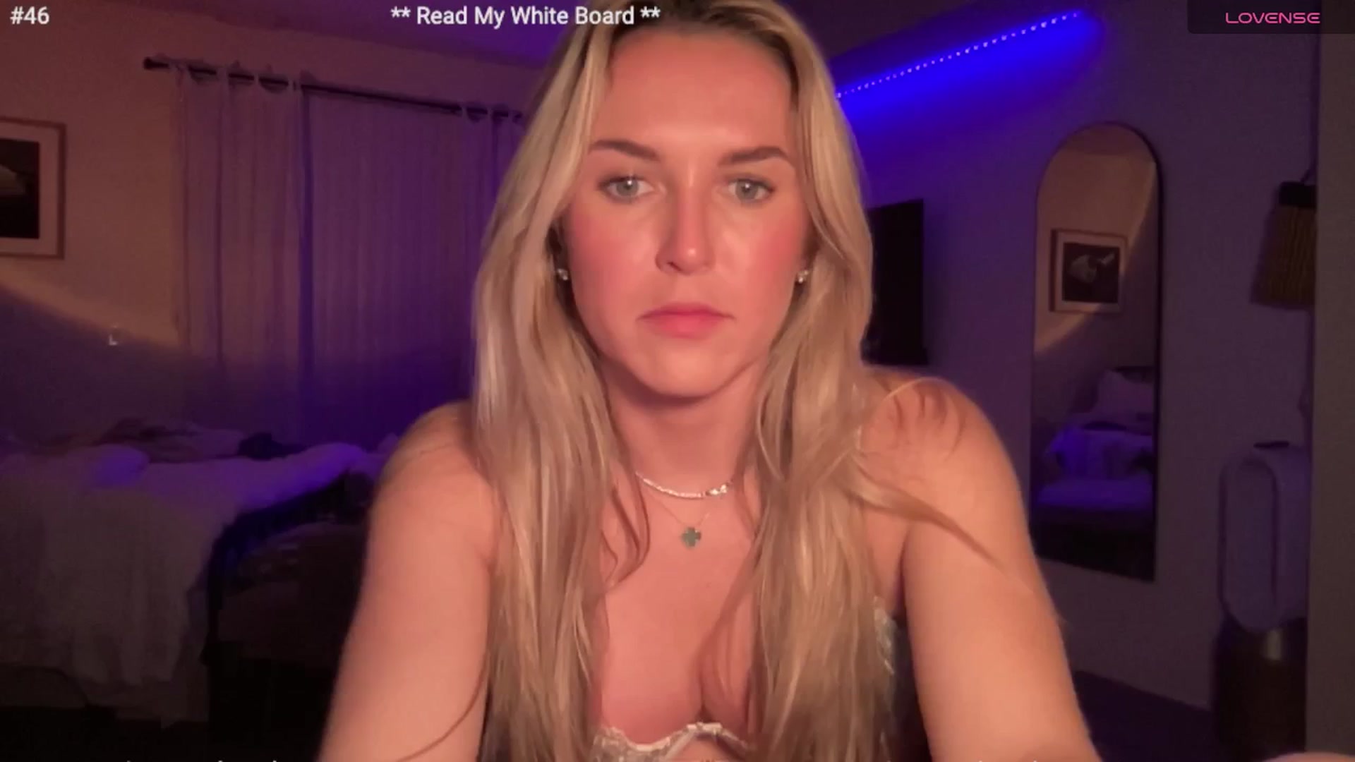 Gallery image thumbnail from cutiepiekayla's myfreecams stream on, 05/25/2024, 06:02 image 12 of 20