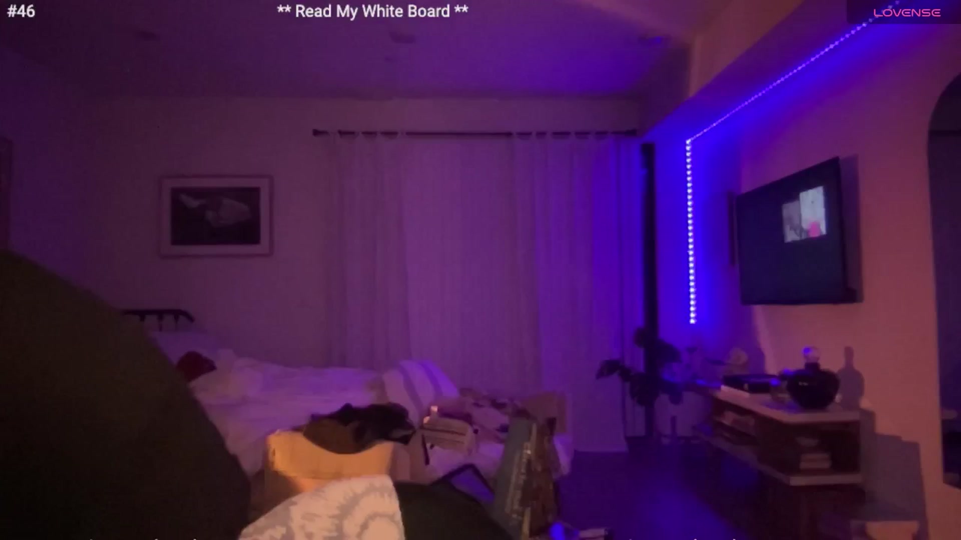 Gallery image thumbnail from cutiepiekayla's myfreecams stream on, 05/27/2024, 08:43 image 16 of 20