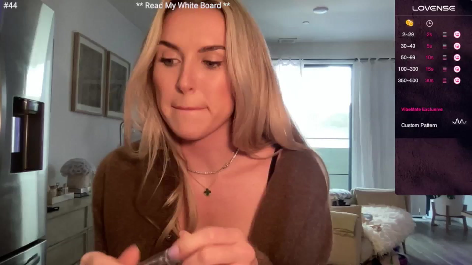 Gallery image thumbnail from cutiepiekayla's myfreecams stream on, 05/30/2024, 03:35 image 1 of 20