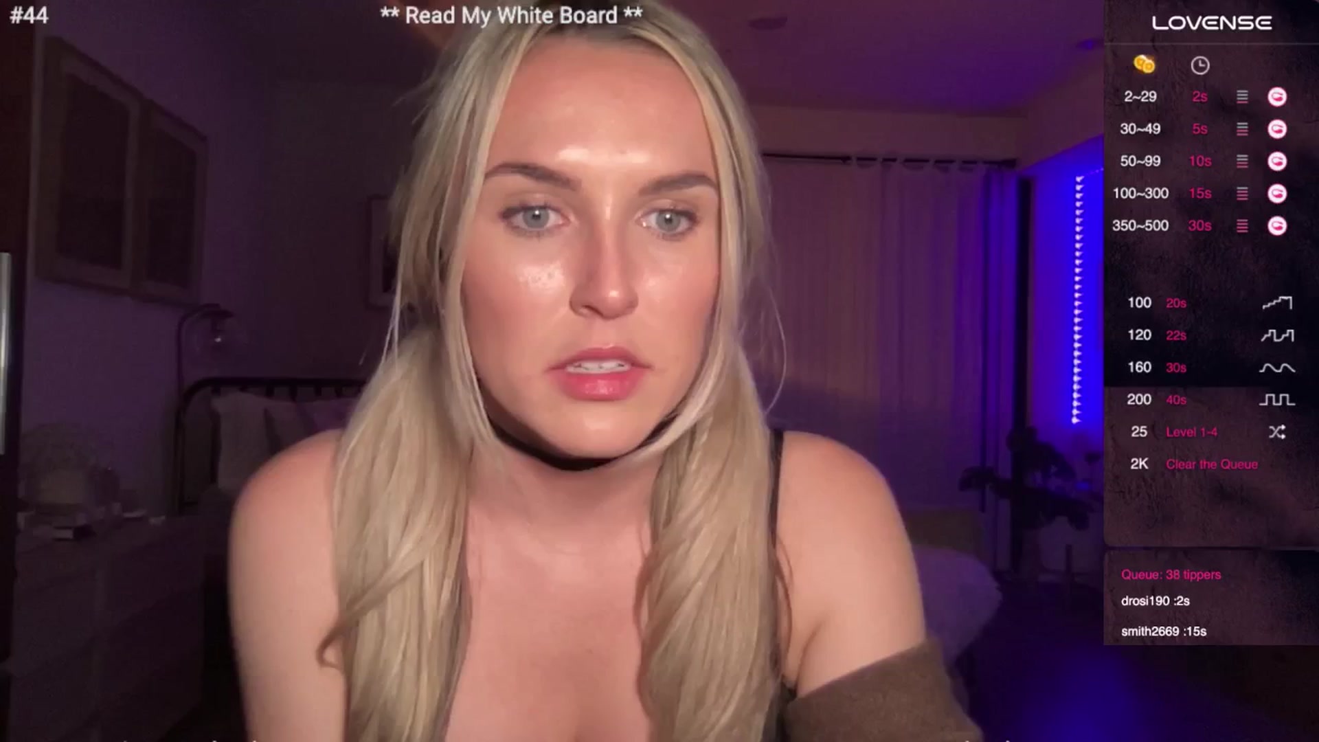 Gallery image thumbnail from cutiepiekayla's myfreecams stream on, 05/30/2024, 04:22 image 6 of 20