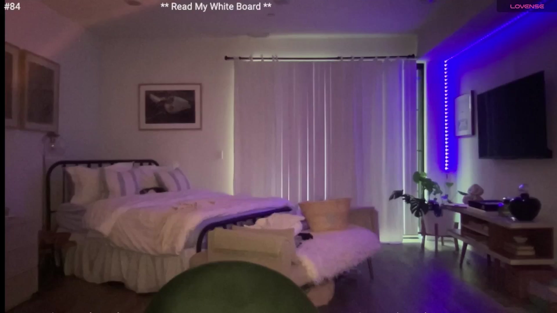 Gallery image thumbnail from cutiepiekayla's myfreecams stream on, 06/03/2024, 06:10 image 6 of 20