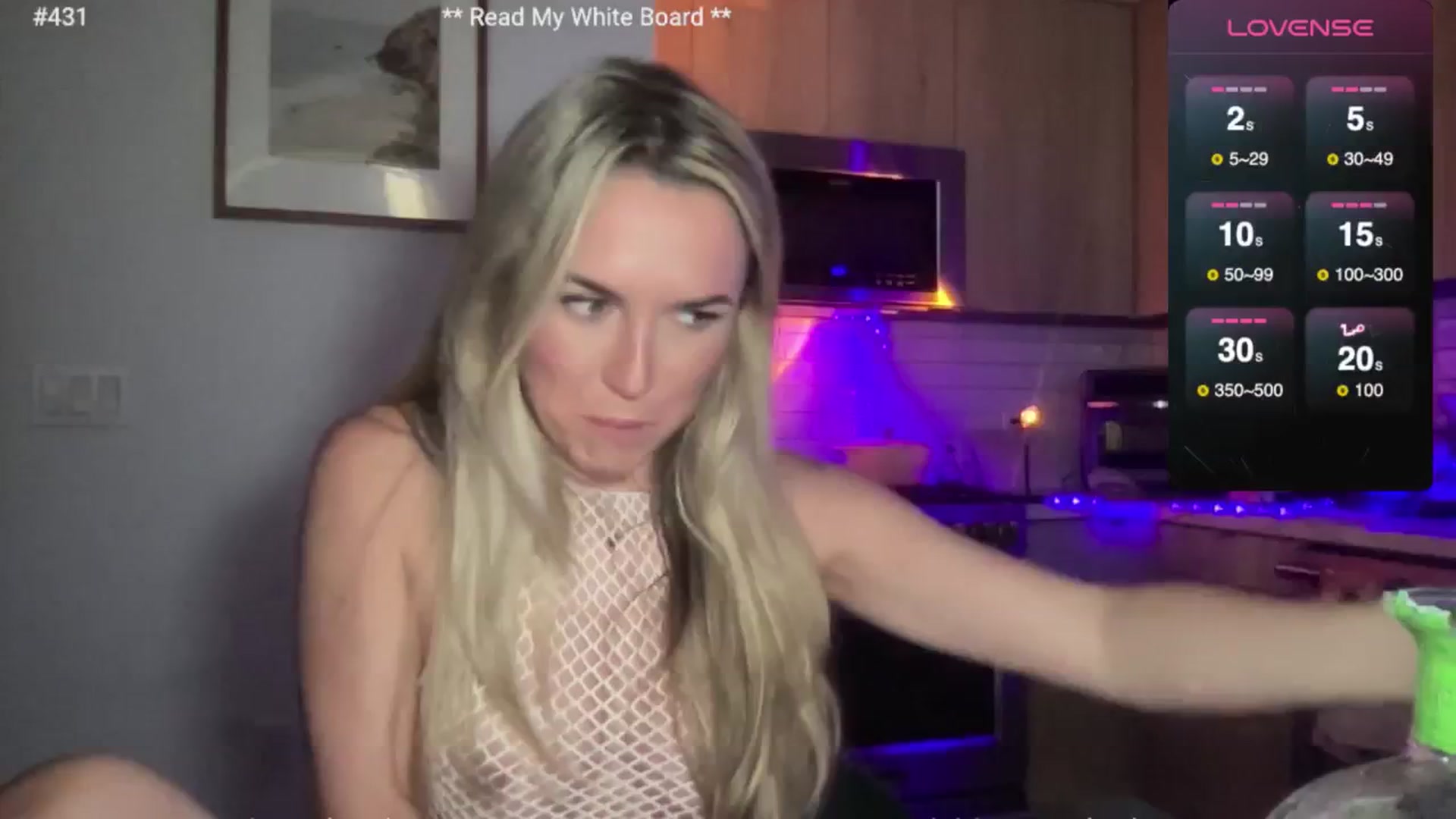 Gallery image thumbnail from cutiepiekayla's myfreecams stream on, 07/15/2024, 22:08 image 12 of 20