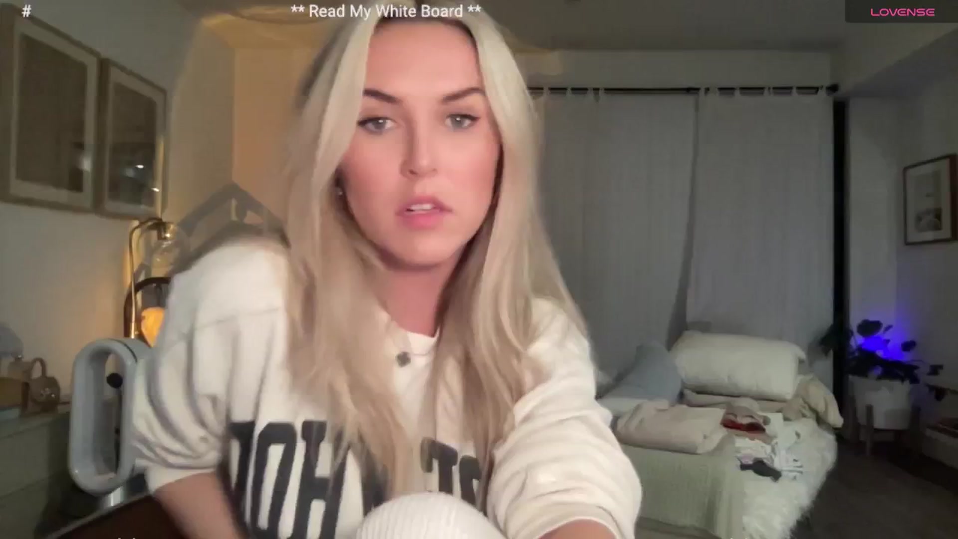 Gallery image thumbnail from cutiepiekayla's myfreecams stream on, 08/03/2024, 03:38 image 1 of 20