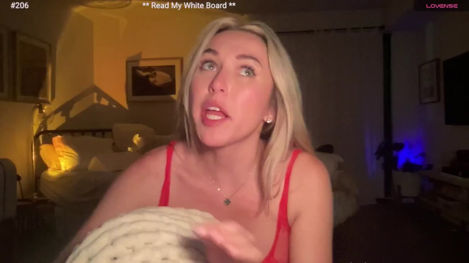 Gallery image thumbnail from cutiepiekayla's myfreecams stream on, 08/03/2024, 10:58 image 11 of 20