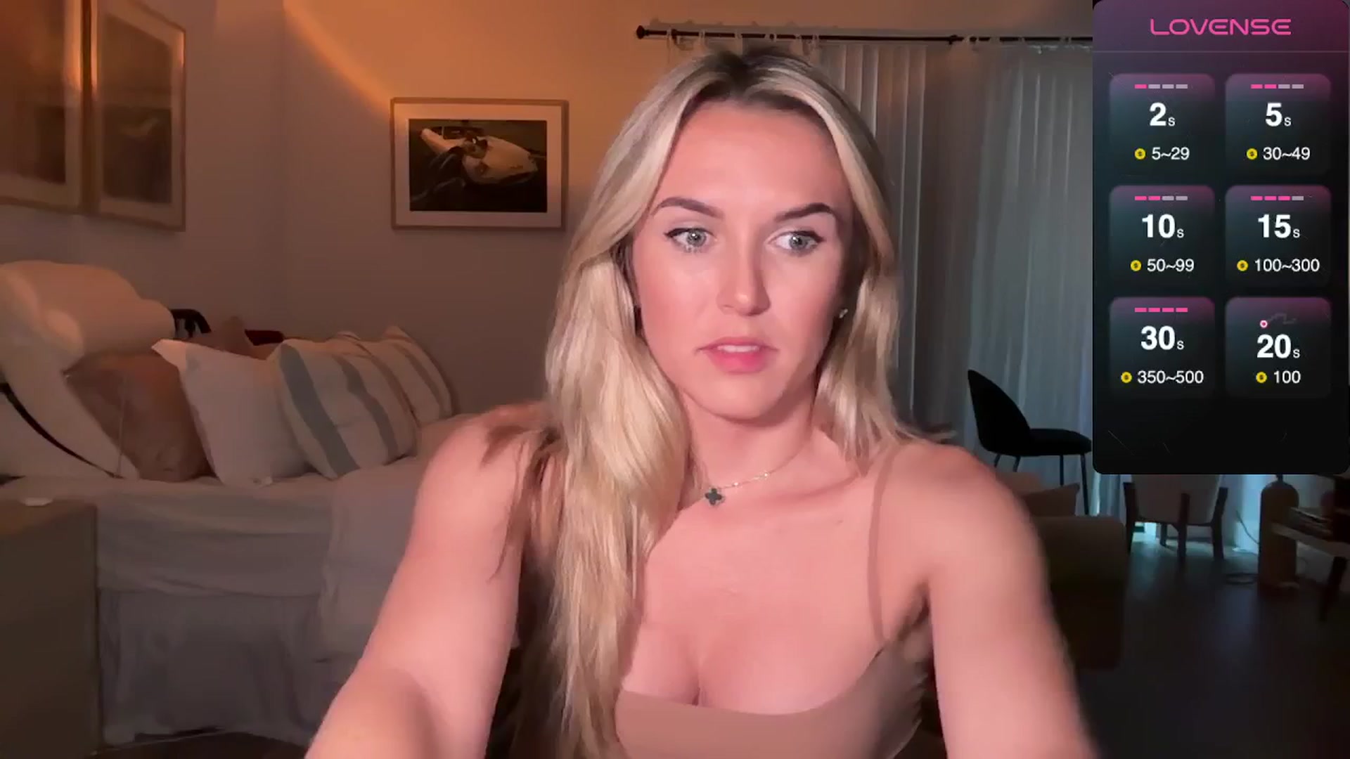 Gallery image thumbnail from cutiepiekayla's myfreecams stream on, 09/04/2024, 02:38 image 7 of 20