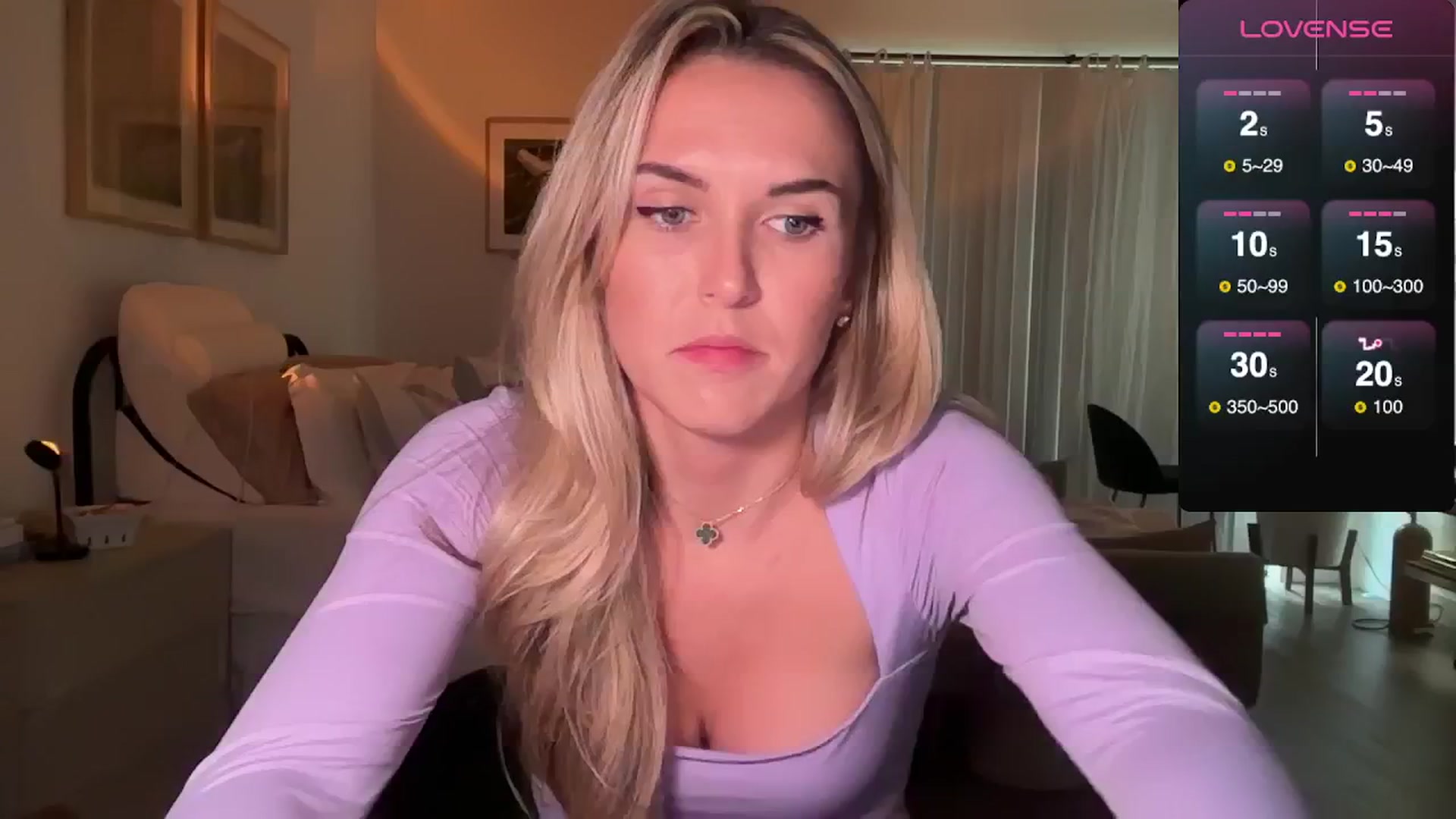 Gallery image thumbnail from cutiepiekayla's myfreecams stream on, 09/05/2024, 24:06 image 19 of 20
