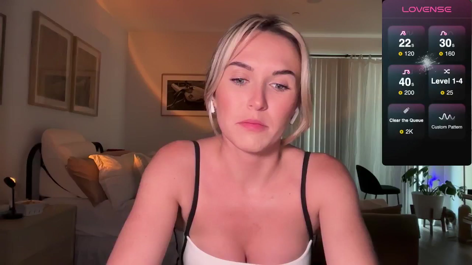 Gallery image thumbnail from cutiepiekayla's myfreecams stream on, 09/07/2024, 01:21 image 4 of 20