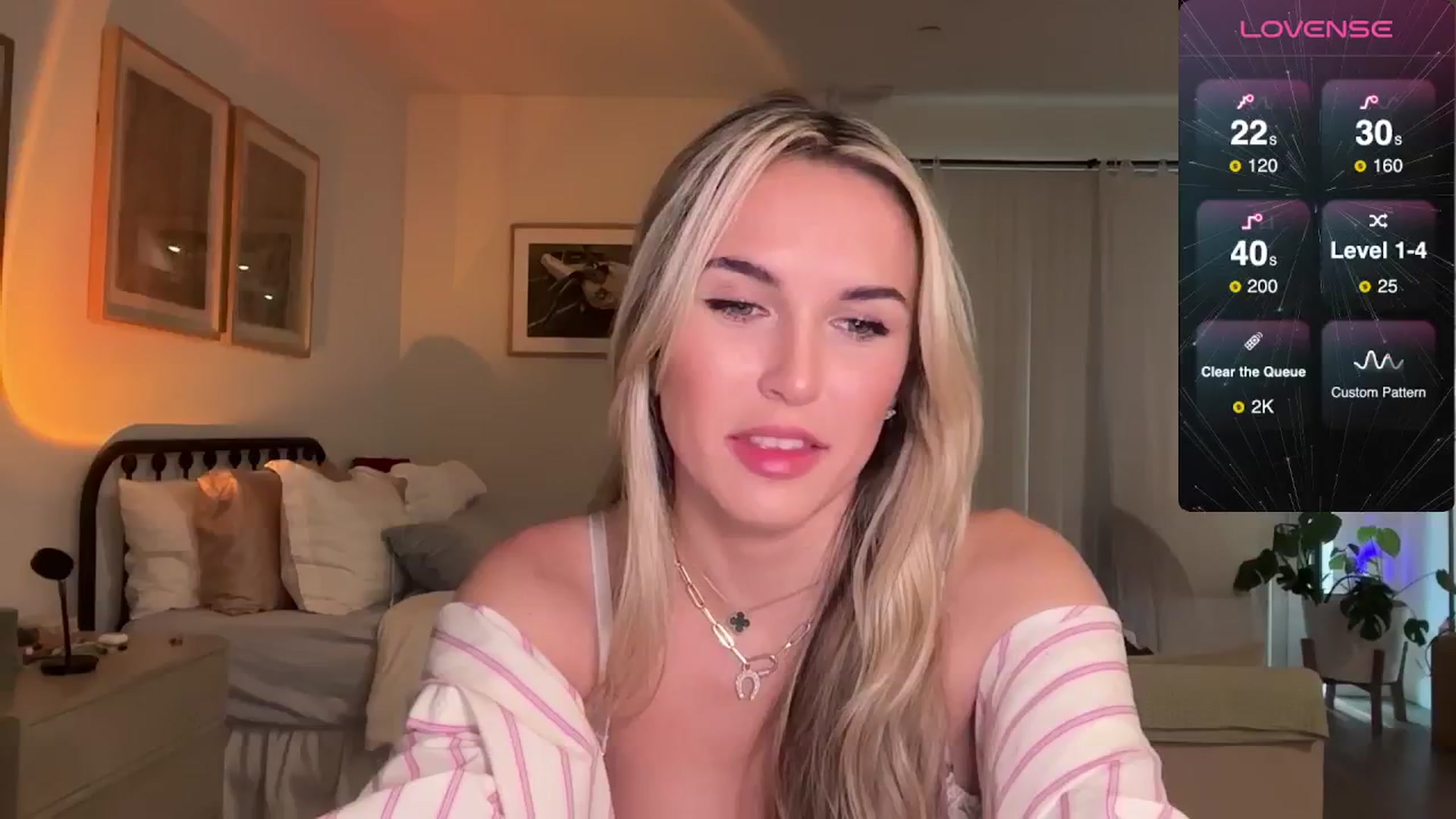 Gallery image thumbnail from cutiepiekayla's myfreecams stream on, 09/26/2024, 01:11 image 3 of 20