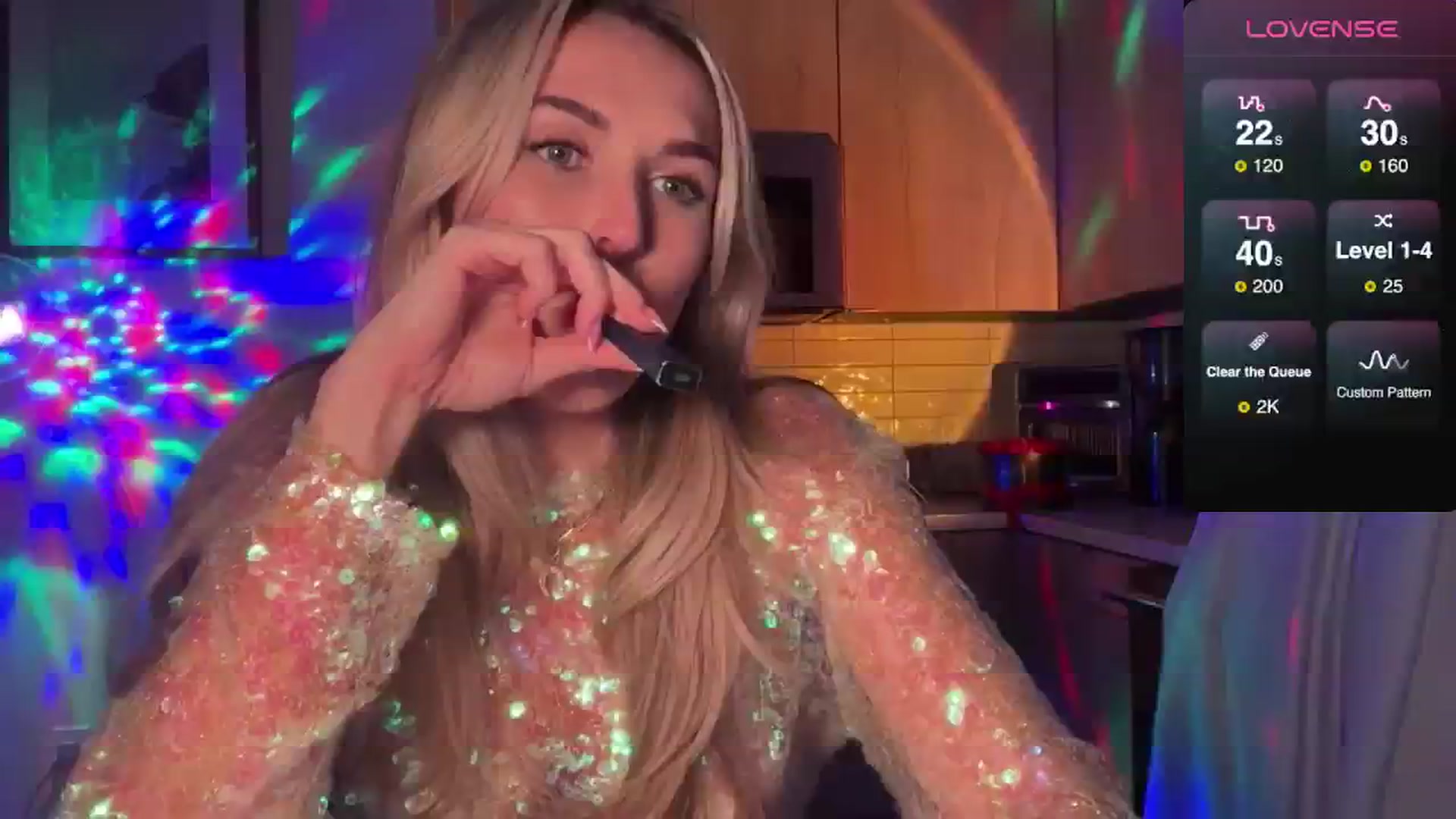 Gallery image thumbnail from cutiepiekayla's myfreecams stream on, 10/01/2024, 02:32 image 5 of 20
