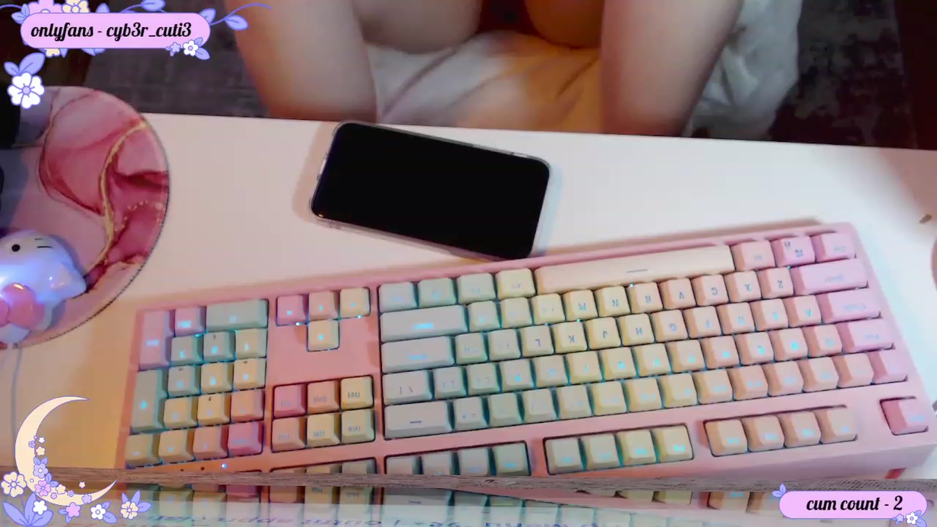 Gallery image thumbnail from cyb3r_cuti3's myfreecams stream on, 11/15/2022, 22:07 image 13 of 20