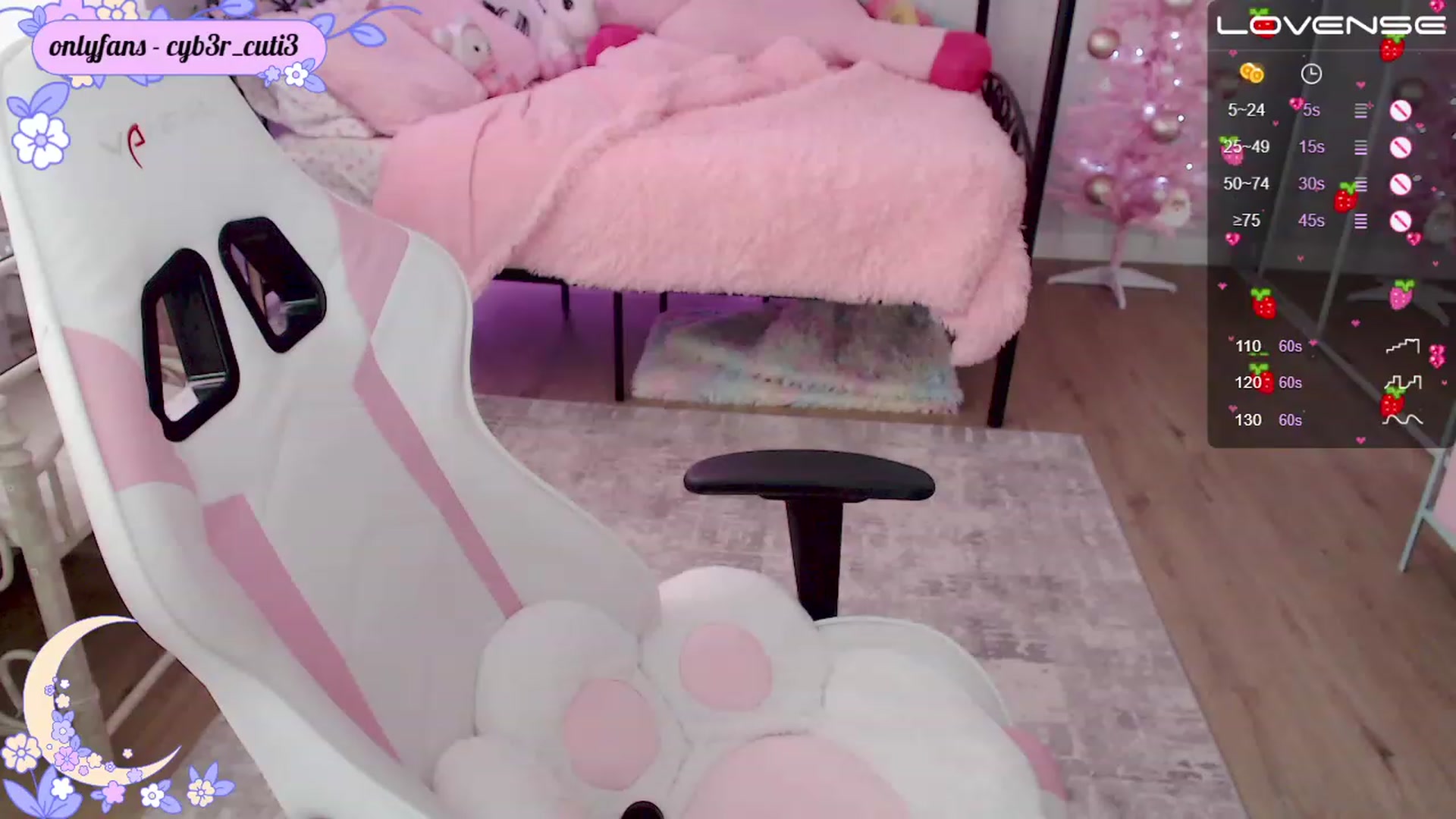 Gallery image thumbnail from cyb3r_cuti3's myfreecams stream on, 11/24/2022, 22:08 image 15 of 20