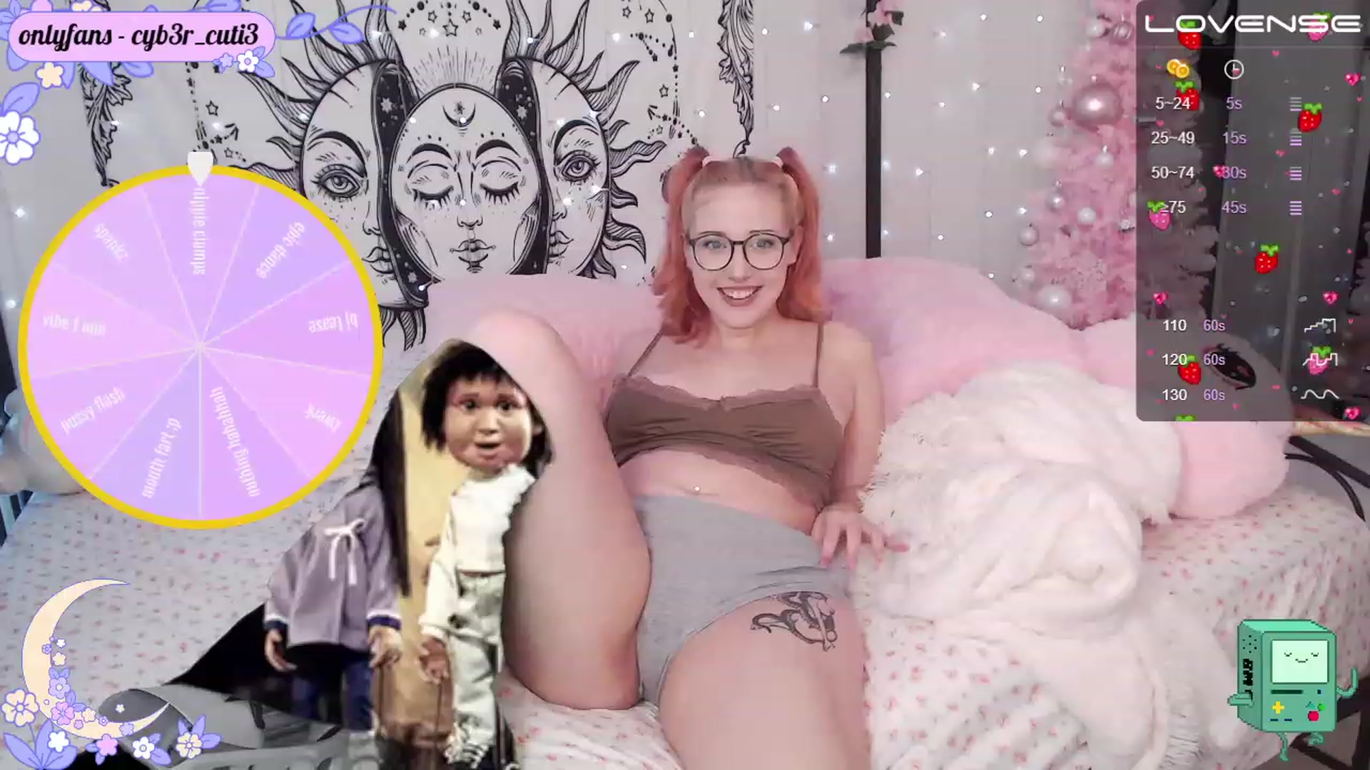 Gallery image thumbnail from cyb3r_cuti3's myfreecams stream on, 12/11/2022, 20:44 image 5 of 20