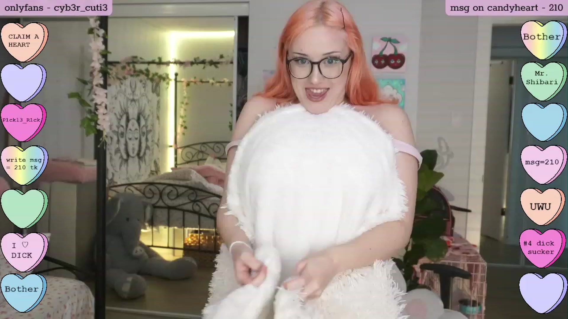 Gallery image thumbnail from cyb3r_cuti3's myfreecams stream on, 02/10/2023, 23:11 image 2 of 20