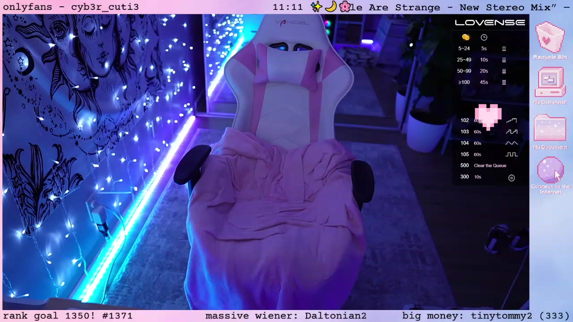 Gallery image thumbnail from cyb3r_cuti3's myfreecams stream on, 03/21/2023, 07:44 image 17 of 20