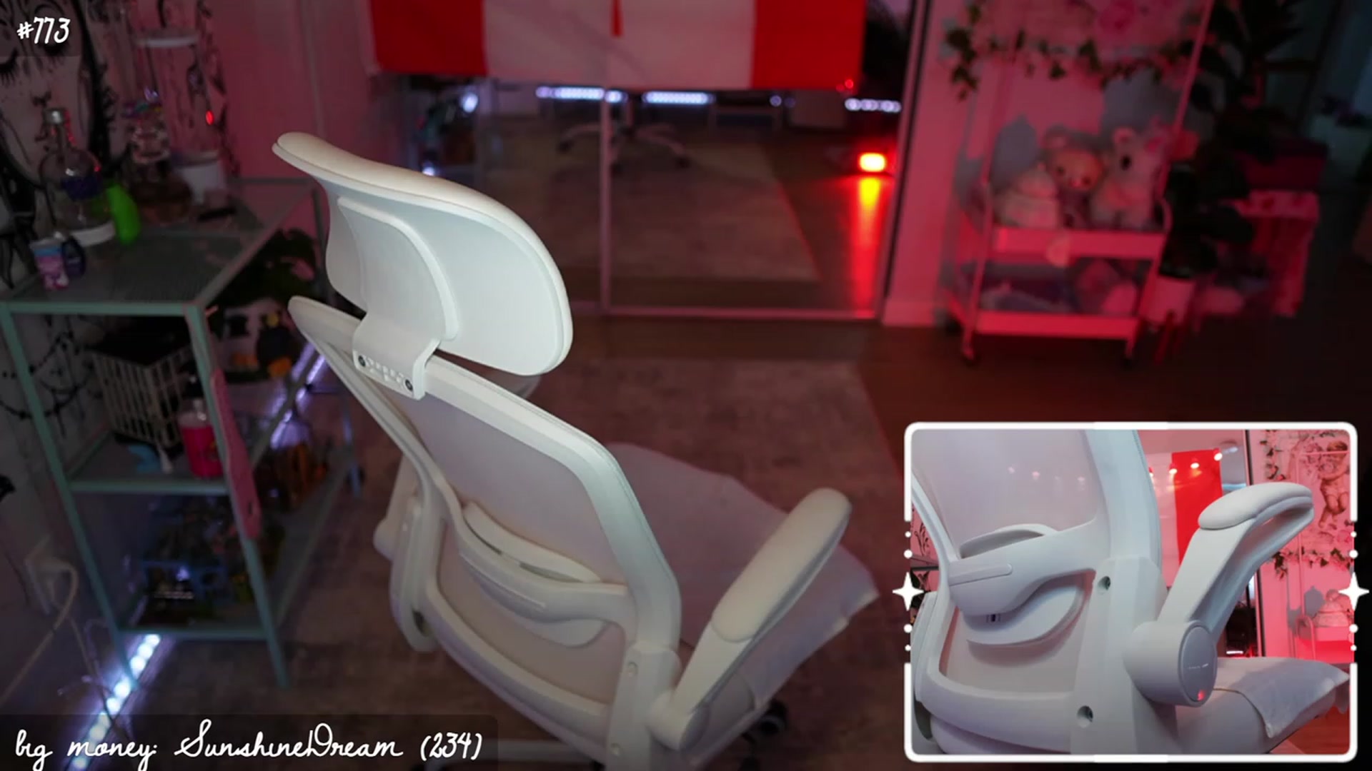 Gallery image thumbnail from cyb3r_cuti3's myfreecams stream on, 07/02/2023, 04:36 image 6 of 20