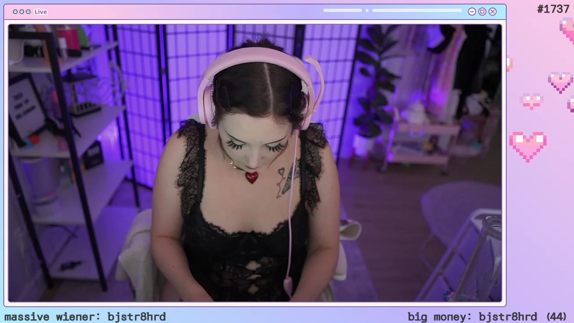 Gallery image thumbnail from cyb3r_cuti3's myfreecams stream on, 08/07/2023, 23:59 image 6 of 20