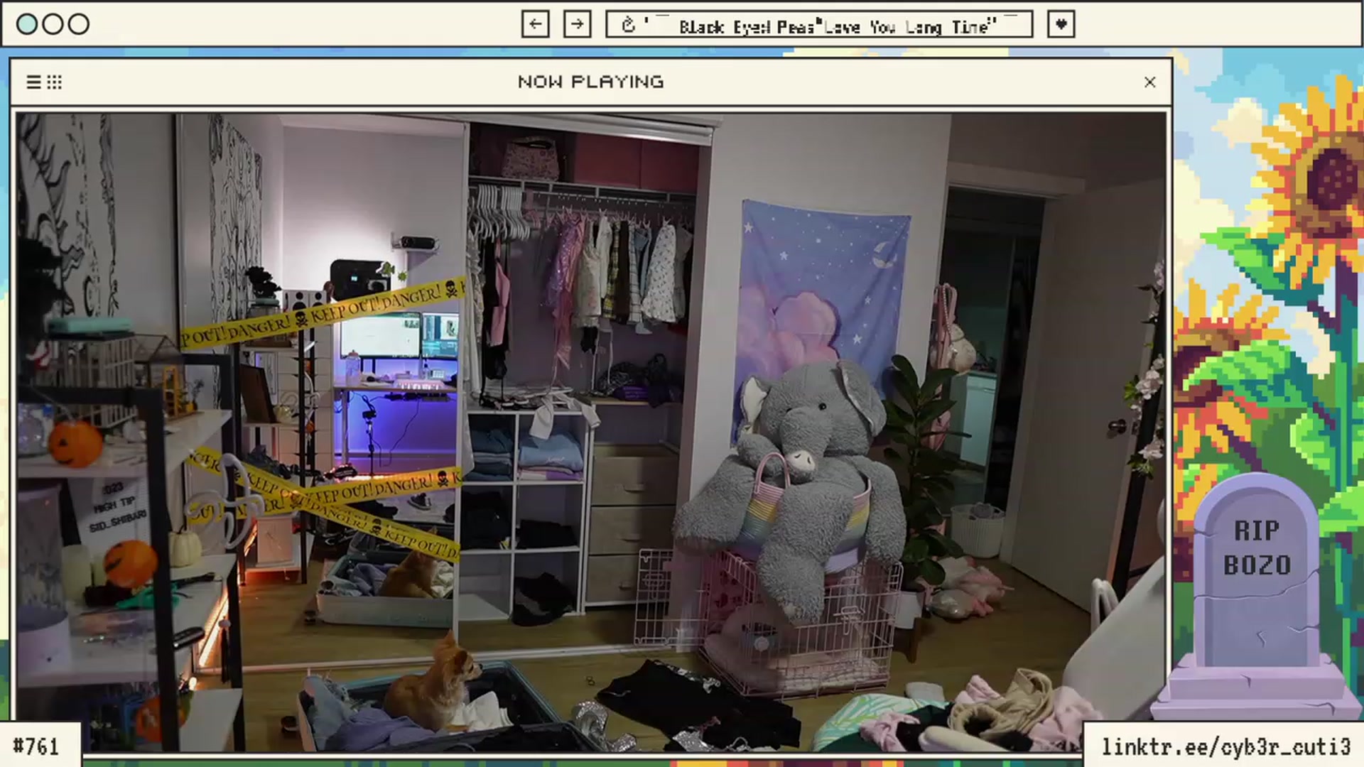 Gallery image thumbnail from cyb3r_cuti3's myfreecams stream on, 10/08/2023, 04:14 image 8 of 20