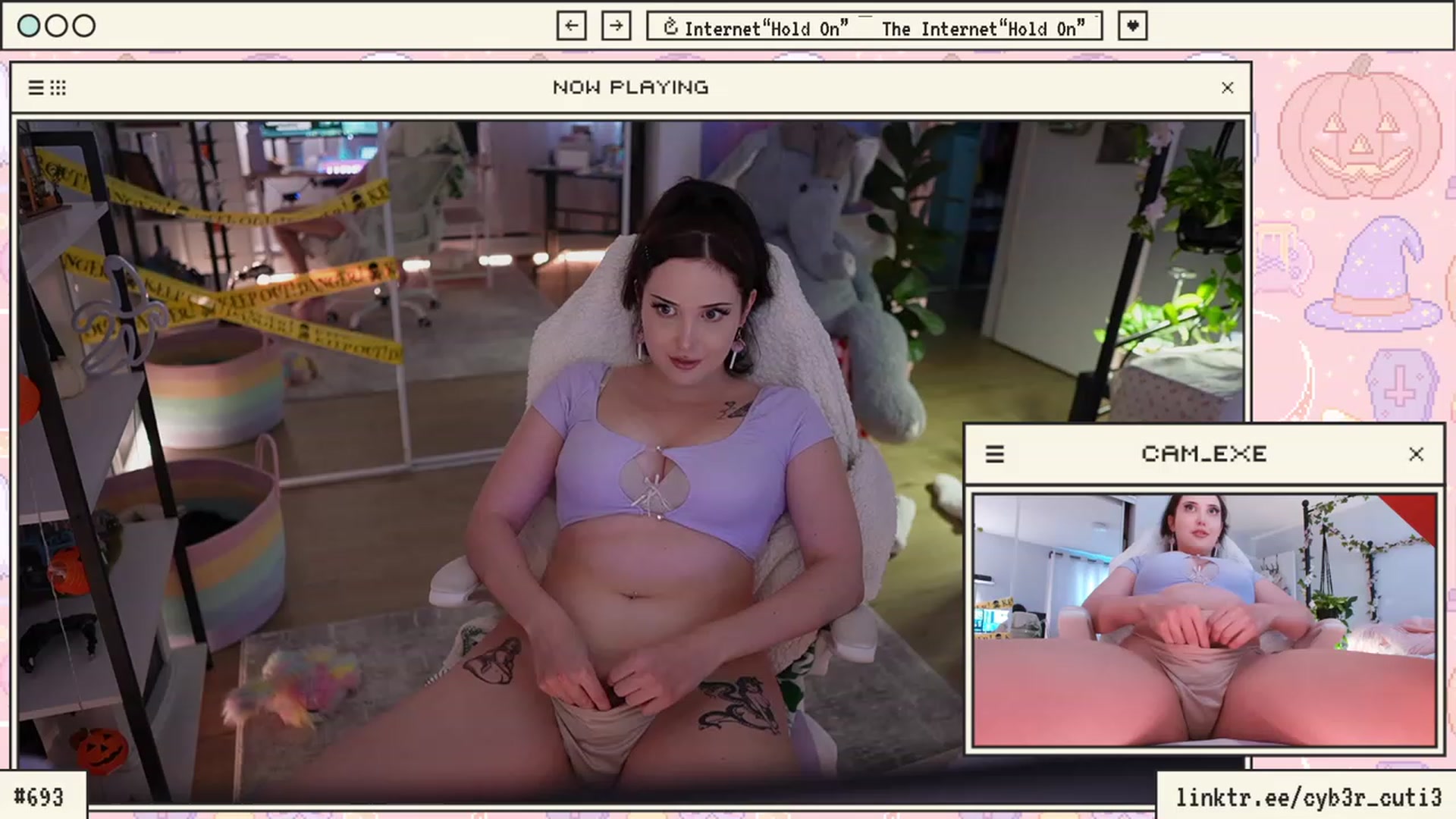 Gallery image thumbnail from cyb3r_cuti3's myfreecams stream on, 10/16/2023, 24:14 image 1 of 20