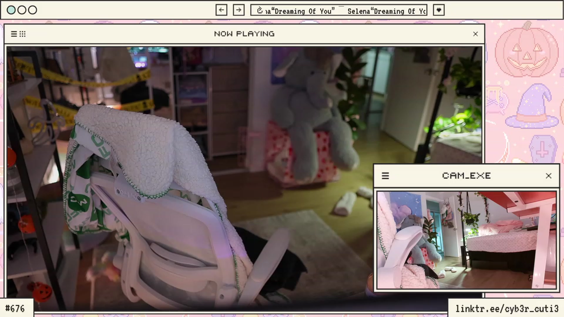 Gallery image thumbnail from cyb3r_cuti3's myfreecams stream on, 10/16/2023, 02:17 image 6 of 20