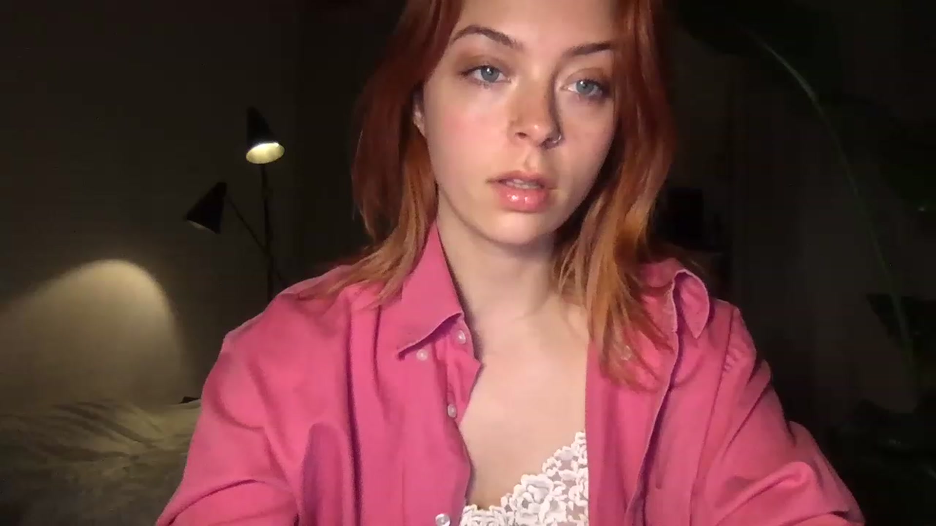 Gallery image thumbnail from cybergem's myfreecams stream on, 02/18/2023, 19:17 image 3 of 20