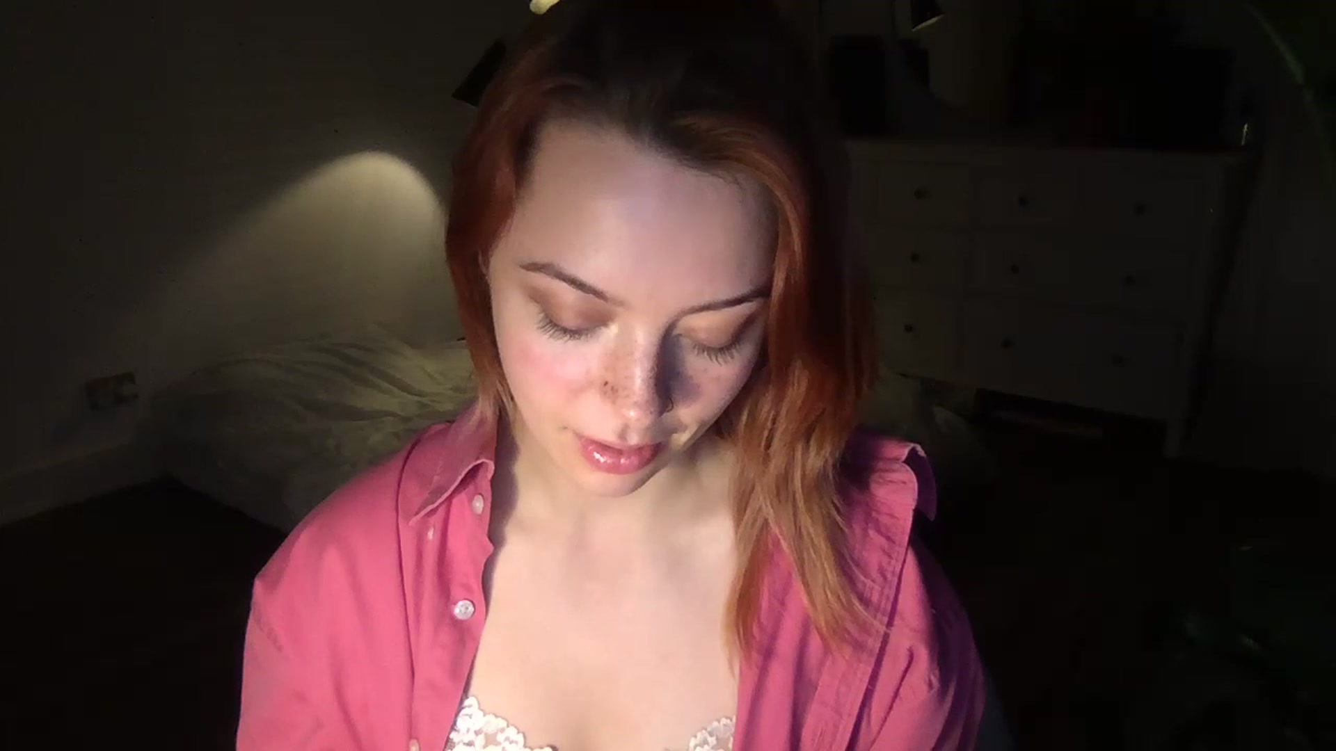 Gallery image thumbnail from cybergem's myfreecams stream on, 02/18/2023, 19:17 image 16 of 20