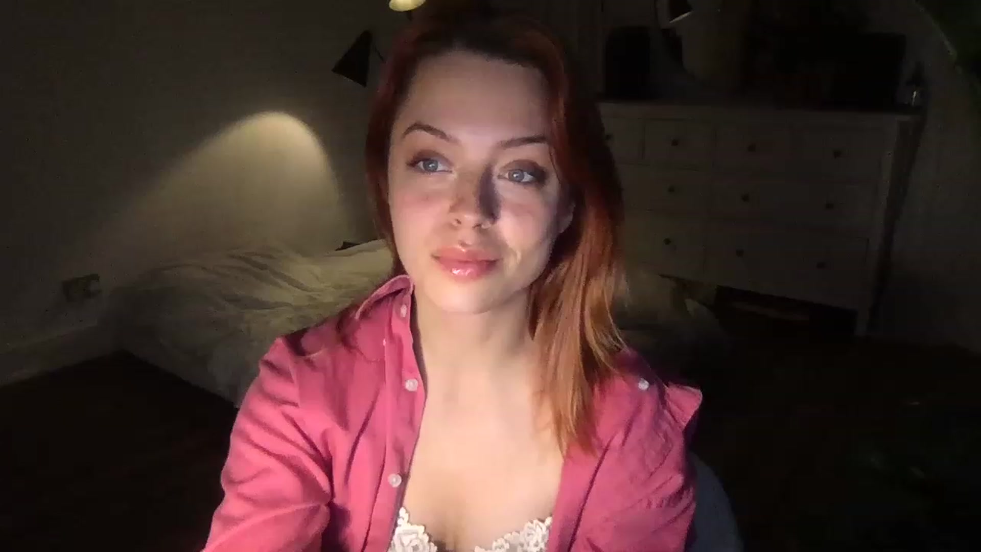 Gallery image thumbnail from cybergem's myfreecams stream on, 02/18/2023, 19:17 image 19 of 20