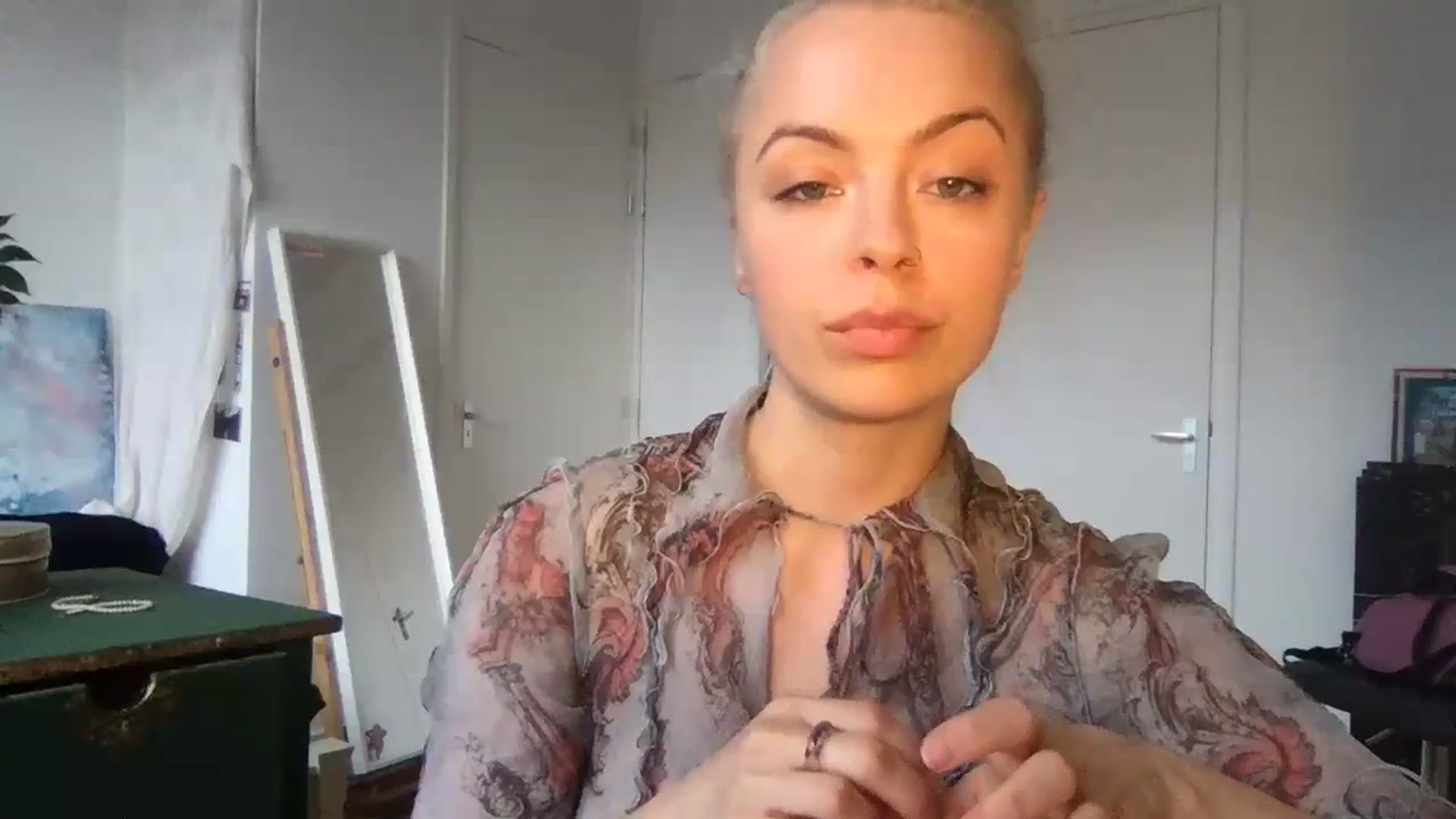 Gallery image thumbnail from cybergem's myfreecams stream on, 07/23/2023, 18:46 image 16 of 20