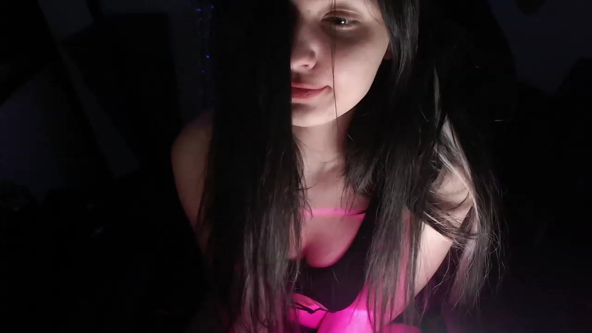 Gallery image thumbnail from dRoomToAvoi's myfreecams stream on, 07/26/2023, 05:41 image 14 of 20