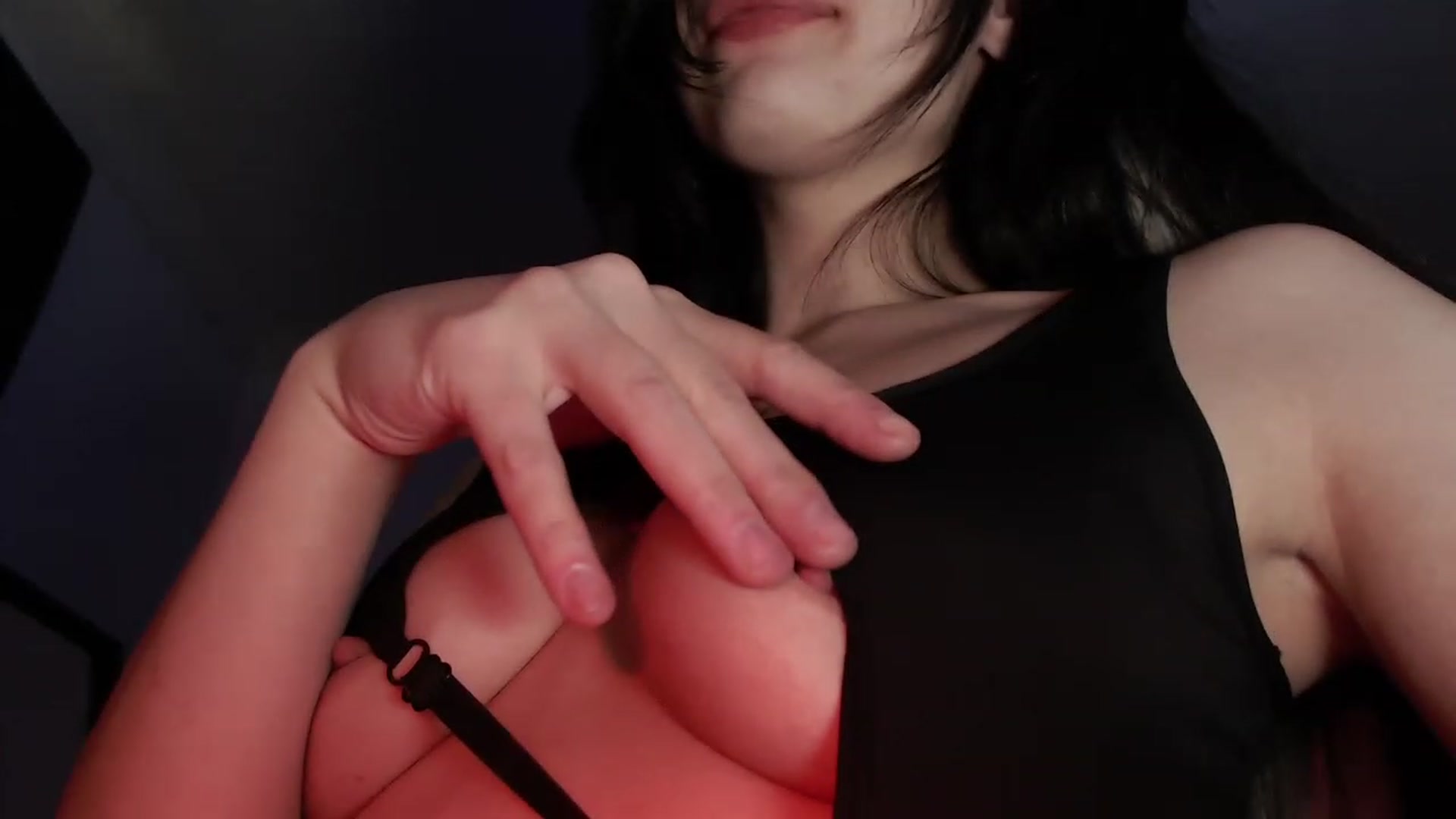 Gallery image thumbnail from dRoomToAvoi's myfreecams stream on, 07/26/2023, 05:41 image 19 of 20