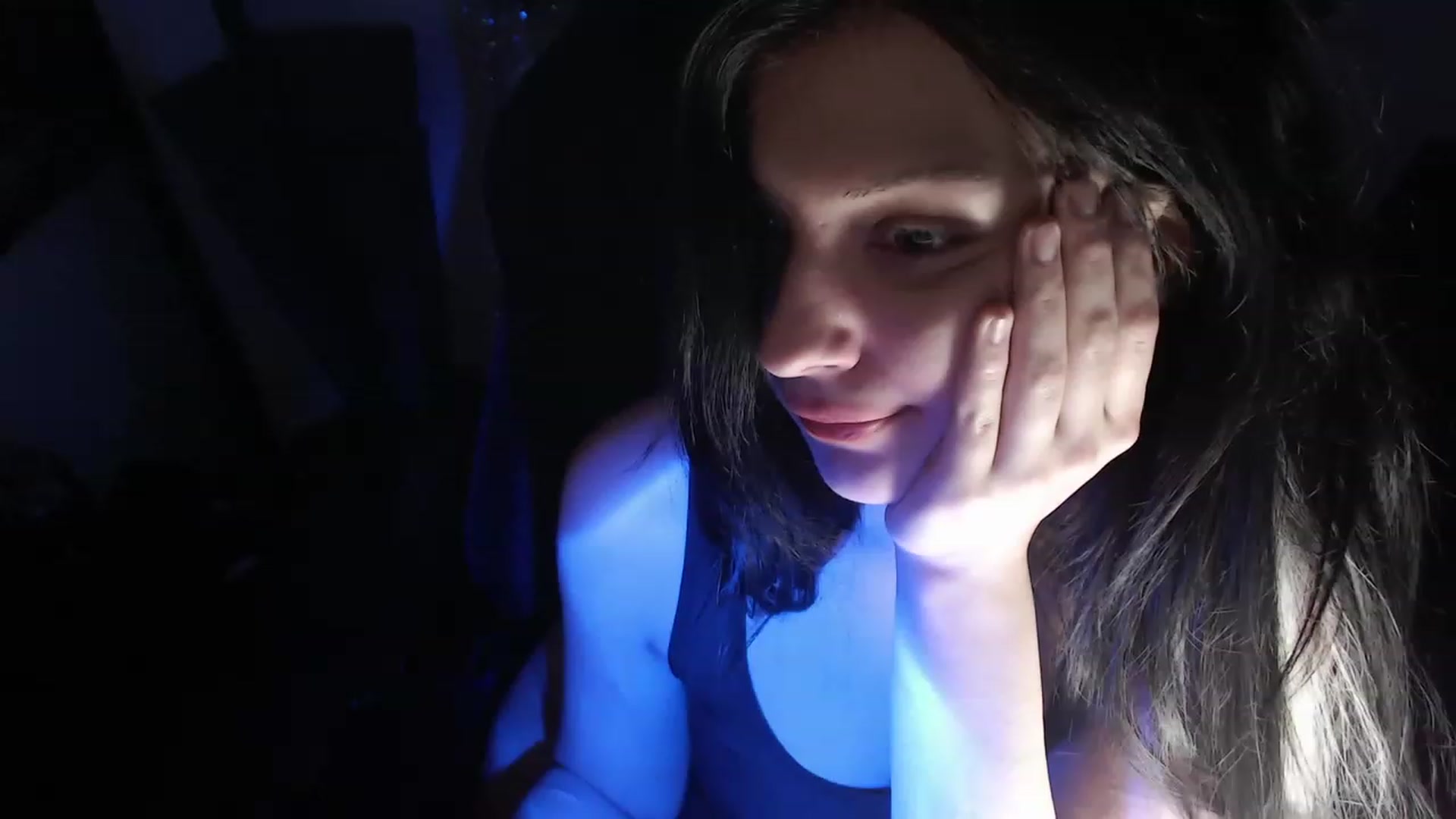 Gallery image thumbnail from dRoomToAvoi's myfreecams stream on, 07/26/2023, 05:41 image 17 of 20