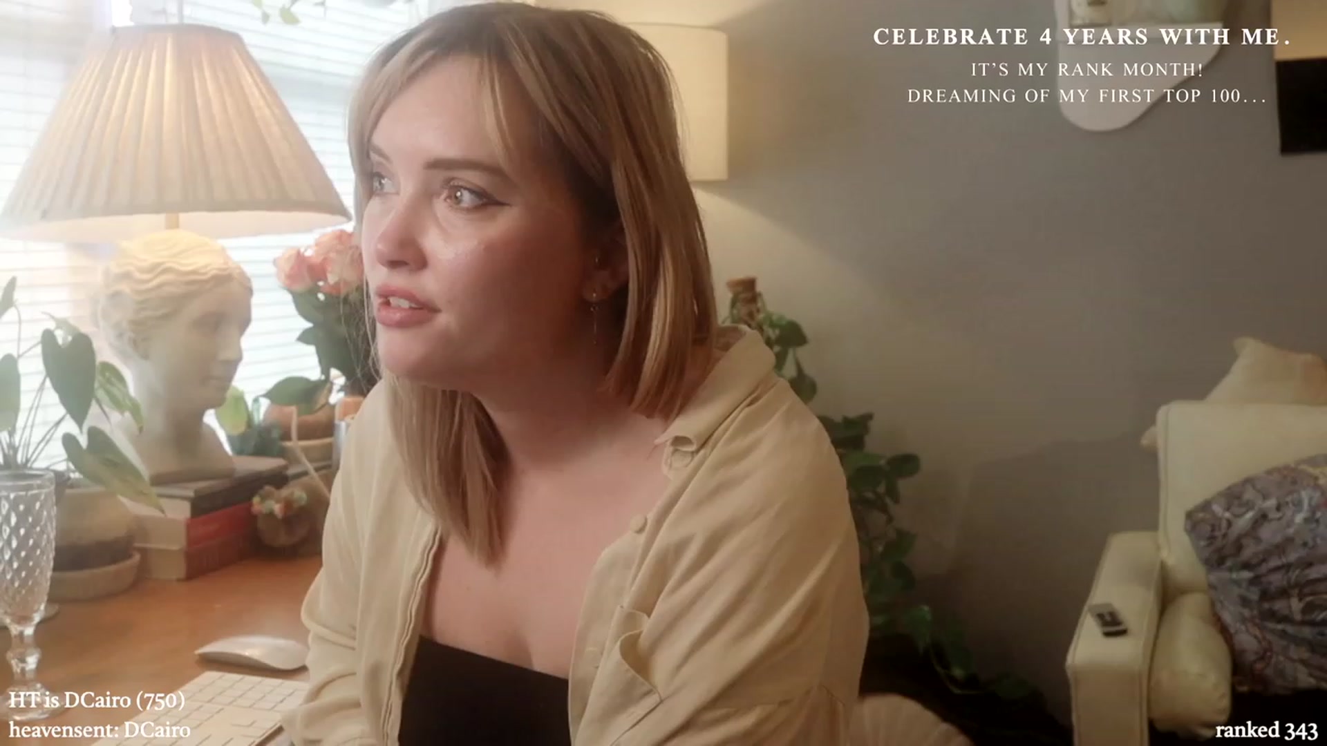 Gallery image thumbnail from daddyissues's myfreecams stream on, 11/20/2023, 20:32 image 9 of 20