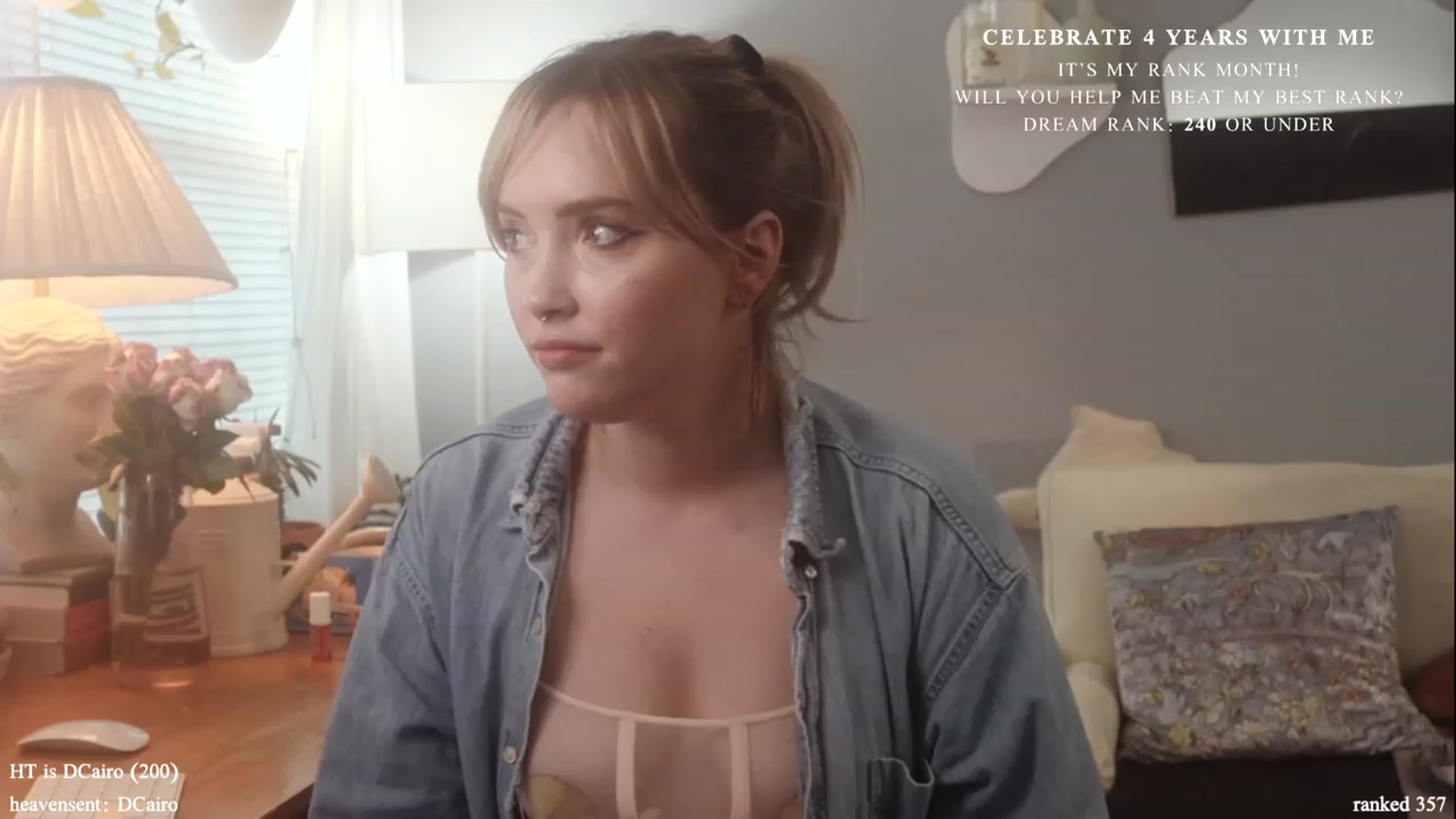 Gallery image thumbnail from daddyissues's myfreecams stream on, 11/28/2023, 19:06 image 18 of 20